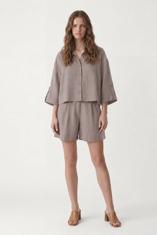 Women's Shorts with Lyocell Blend