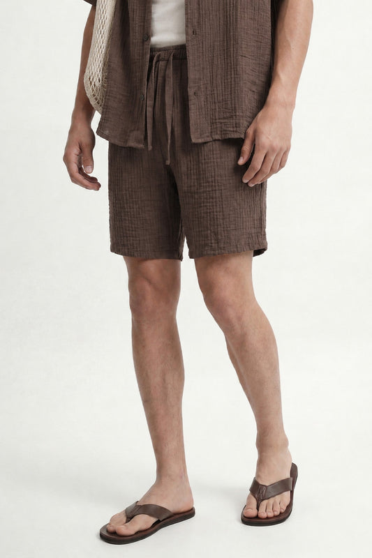 Men's Shorts with a Wrinkled Look
