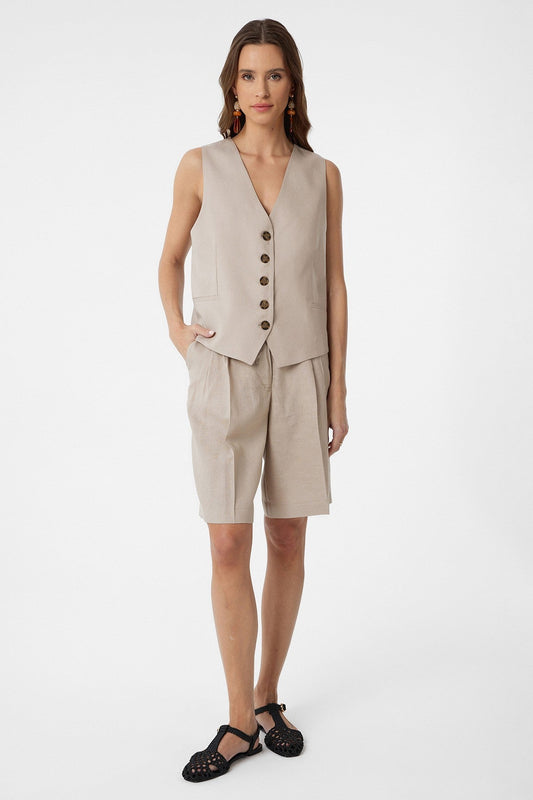 Antioch Women's Bermuda Shorts with Linen Blend