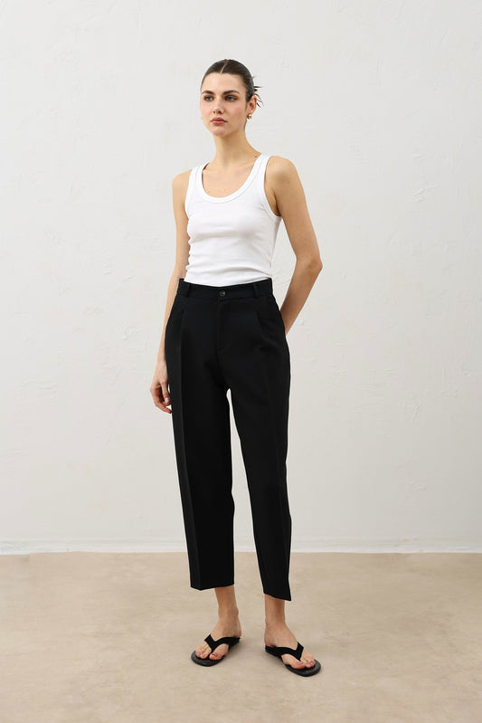 Women's Trousers with Pockets