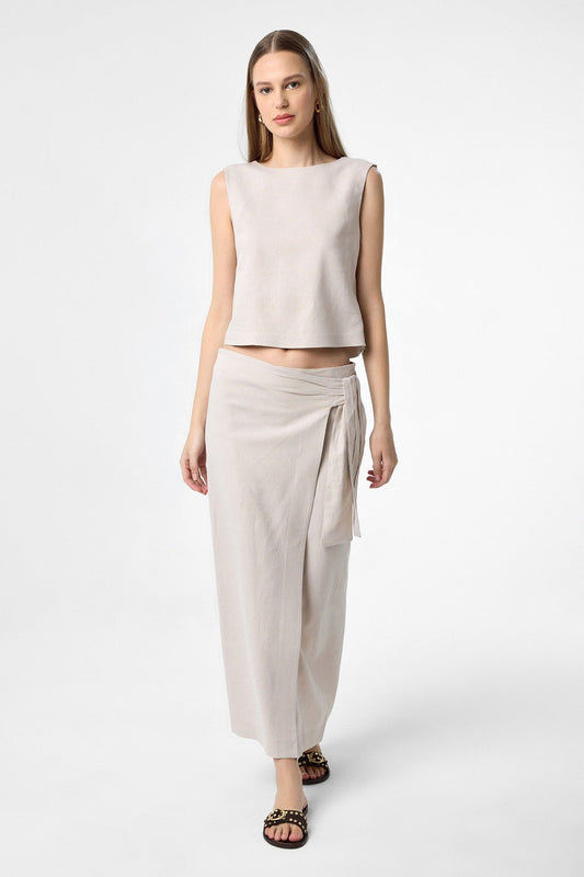 Antioch Women's Blouse with Linen Blend