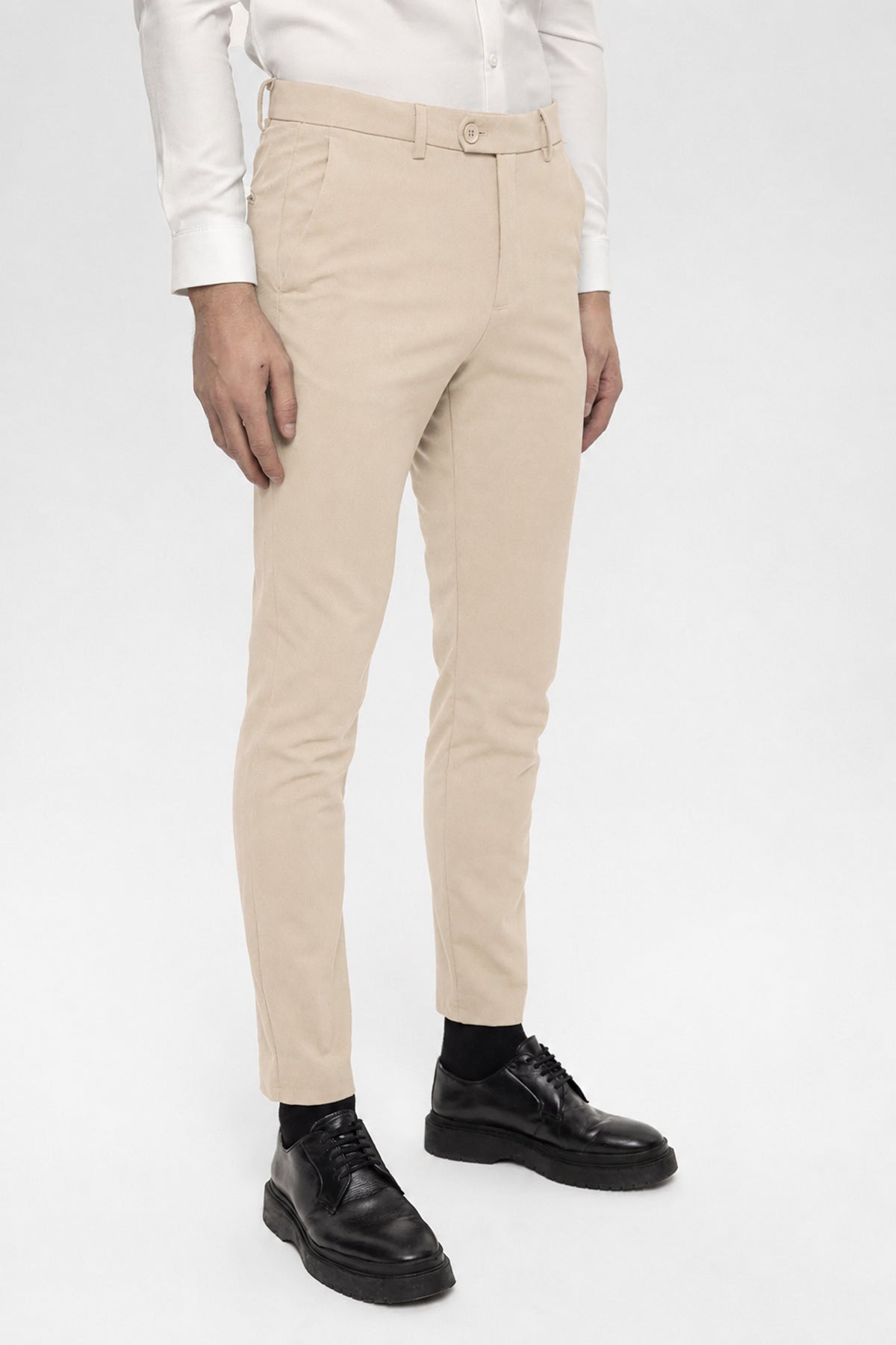 Men's Accessories: Slim-Fit Pants with Detailed Design