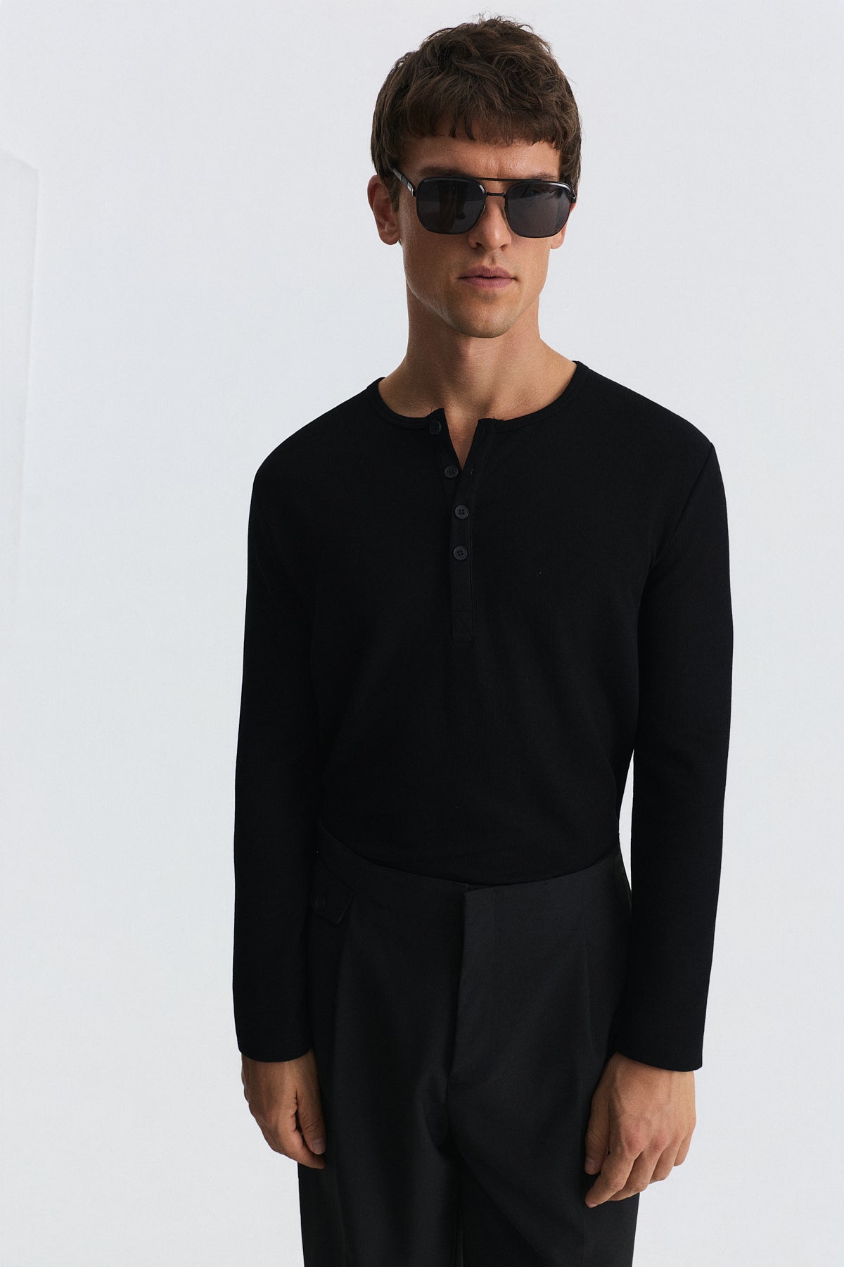 100% Cotton Button-Down Collar Ribbed T-Shirt