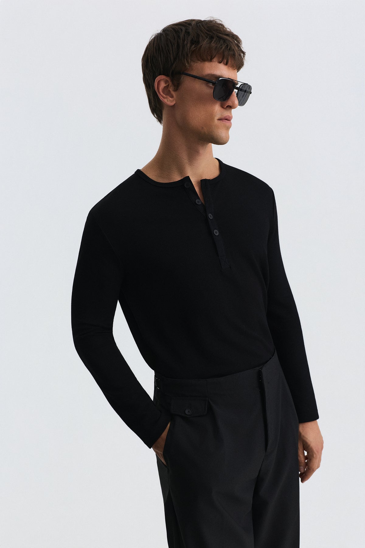 100% Cotton Button-Down Collar Ribbed T-Shirt