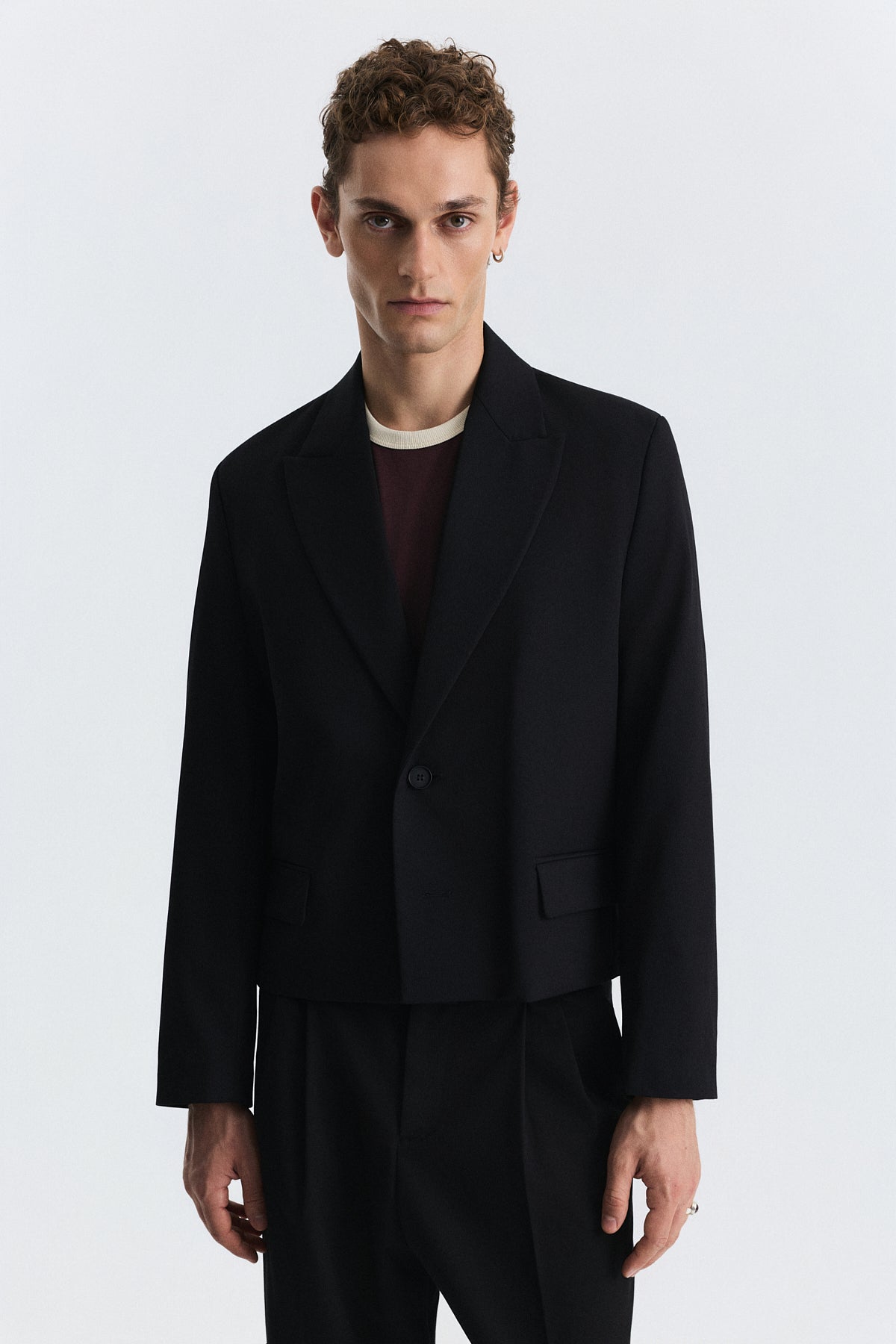 Crop-Fit Blazer Jacket