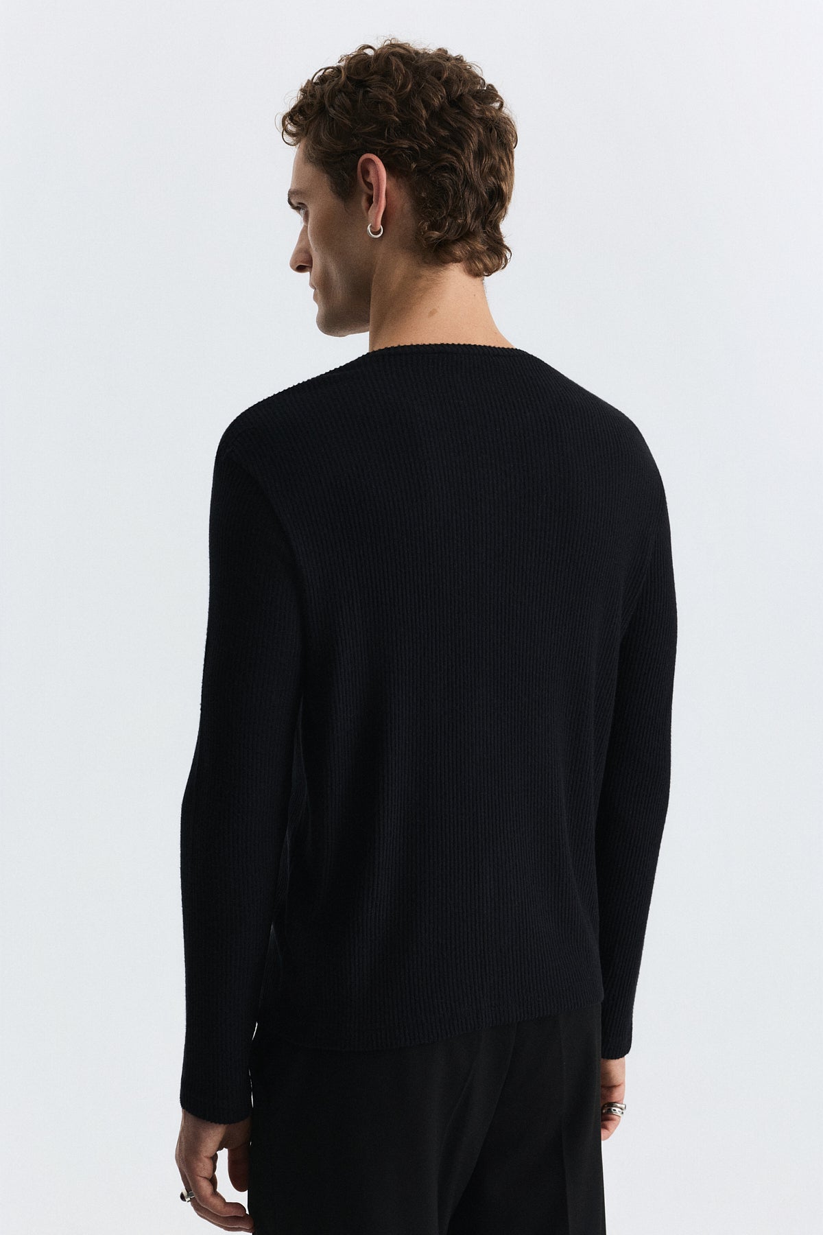 T-Shirt with Button Closure and Drawstring