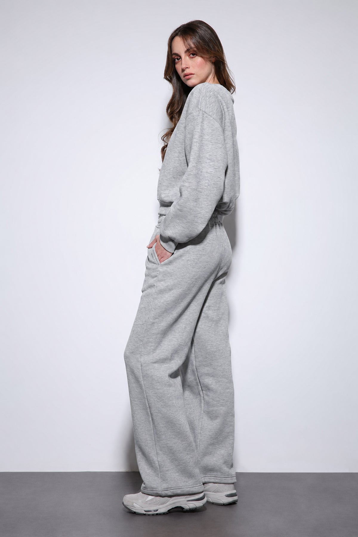 Oversized Women's Sweatsuit Set