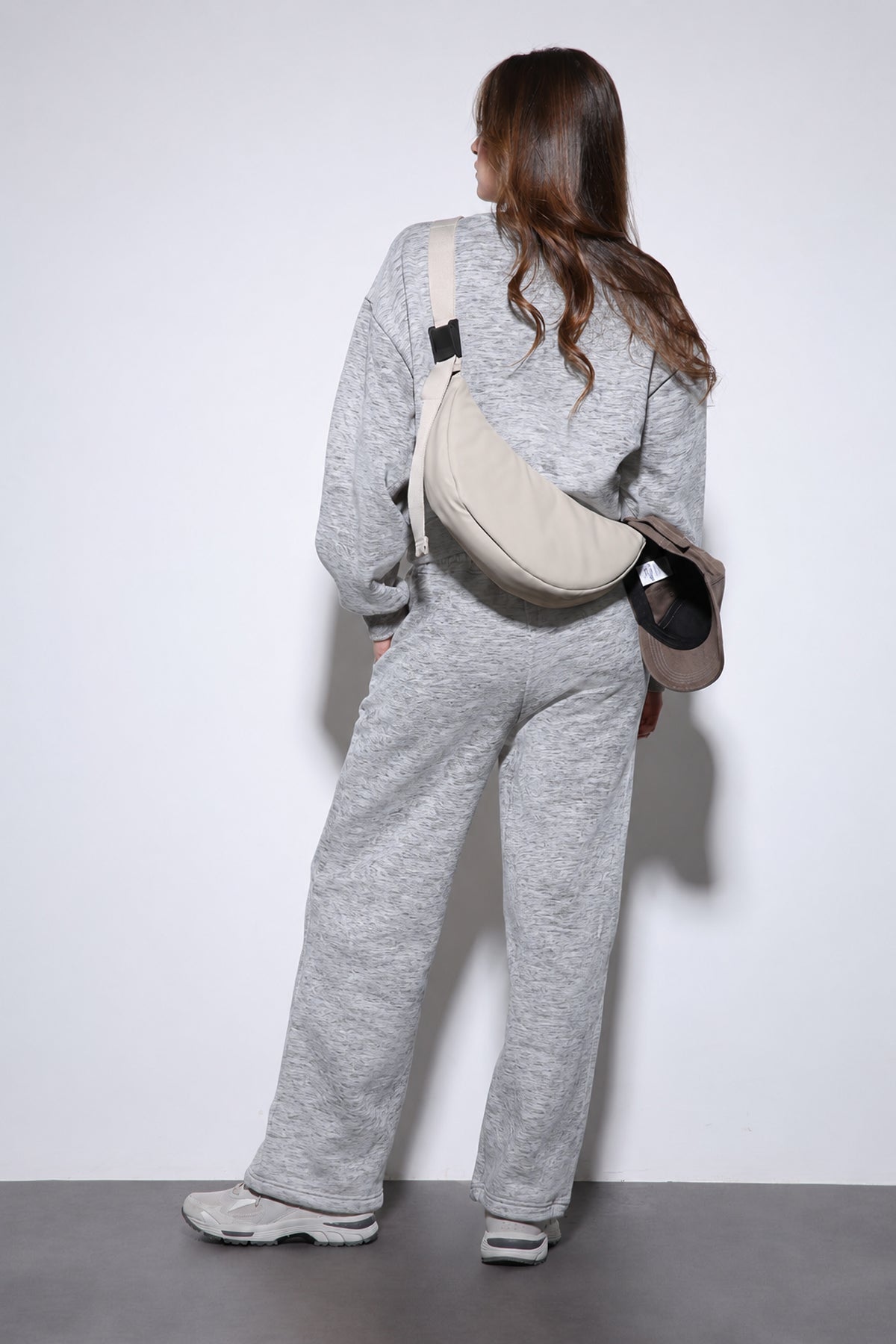 Oversized Women's Sweatsuit Set