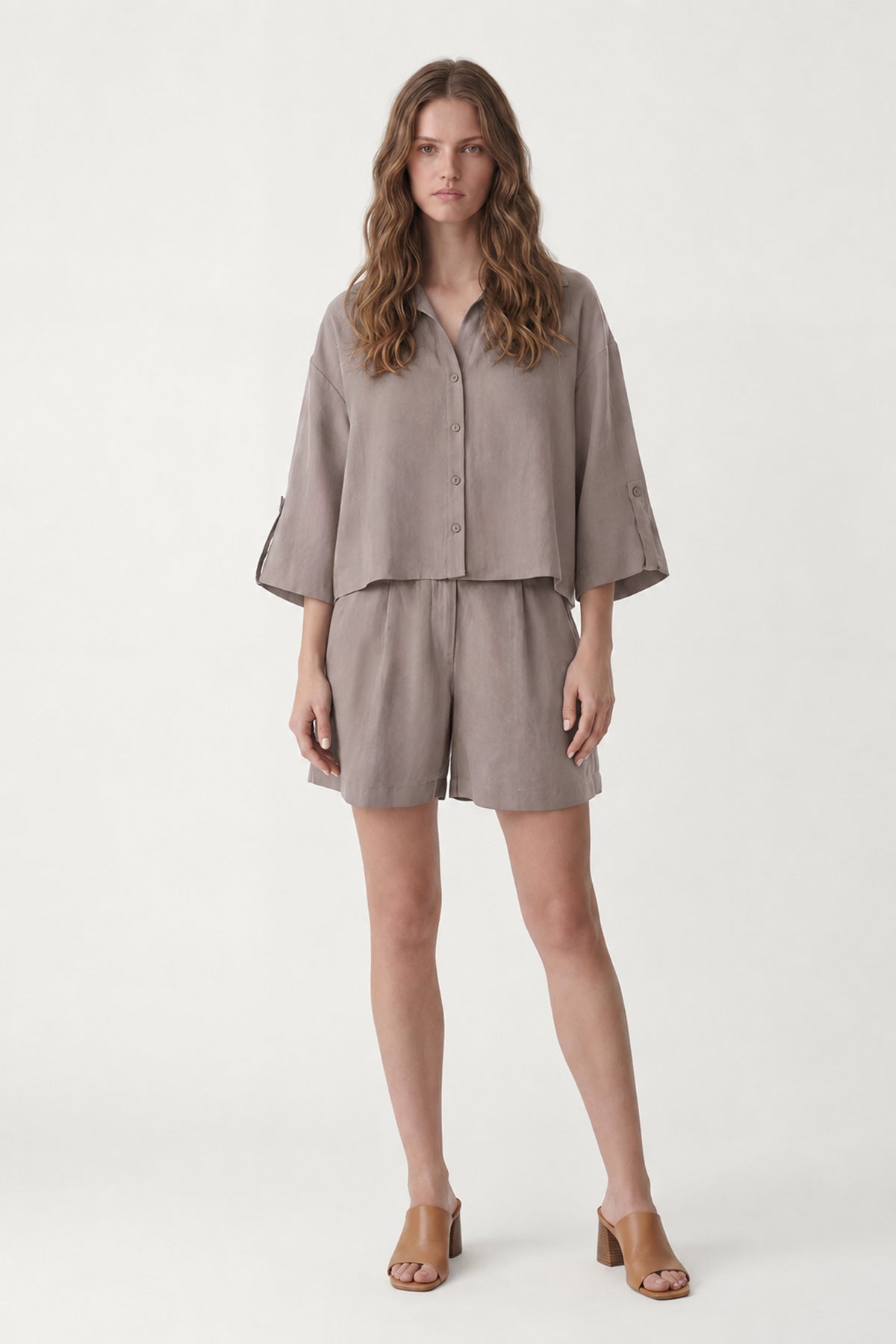 Women's Shorts with Lyocell Blend