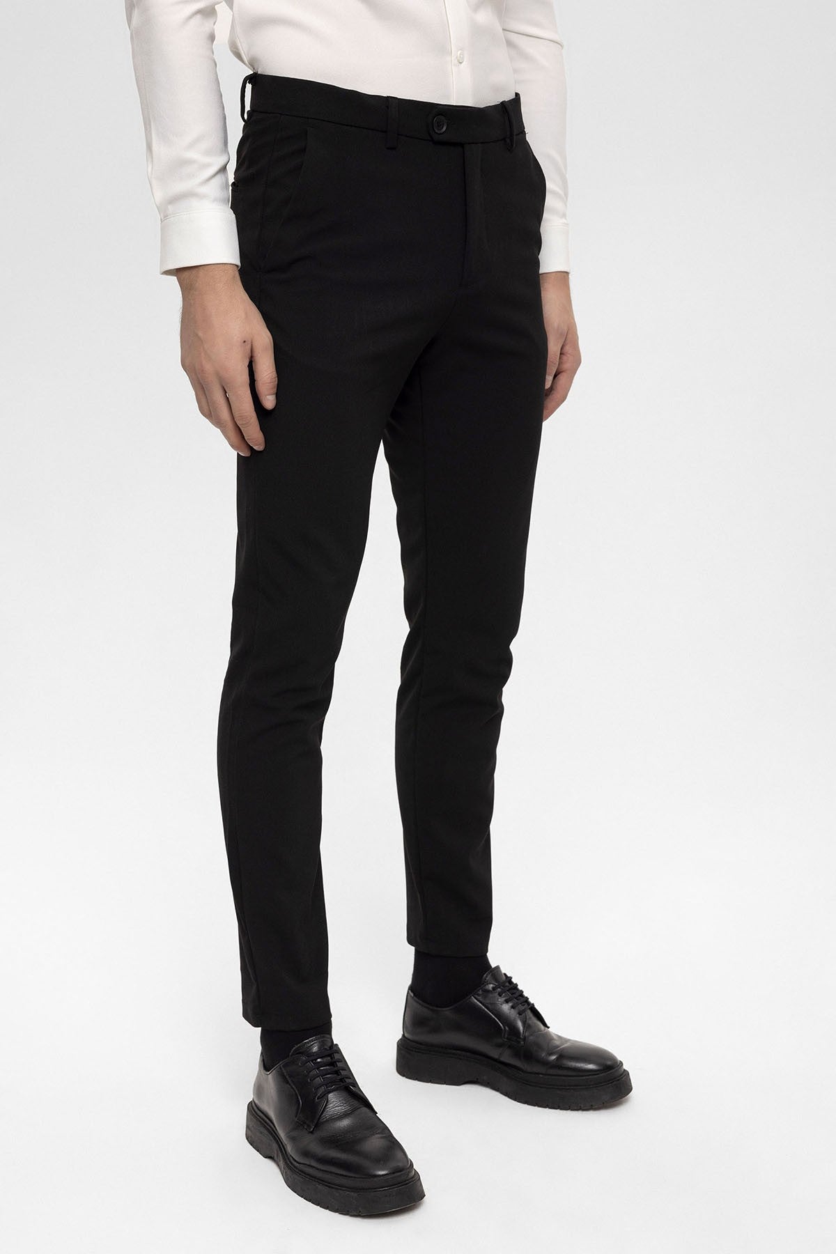 Antioch Men's Accessories: Slim-Fit Pants with Detailed Design
