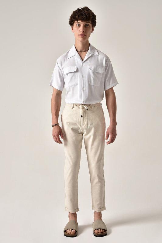 Boyfriend-Style Linen Pants with a Drawstring Waist