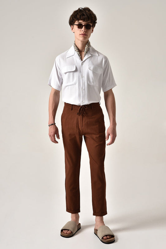 Boyfriend-Style Linen Pants with a Drawstring Waist