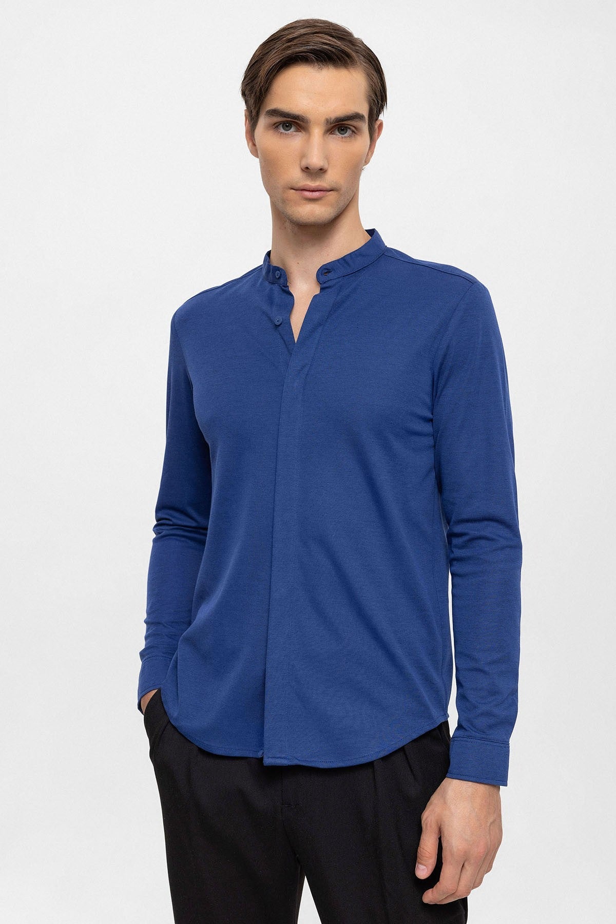 Antioch Men's Judge-Collar Hidden-Button Long-Sleeve Slim-Fit Shirt