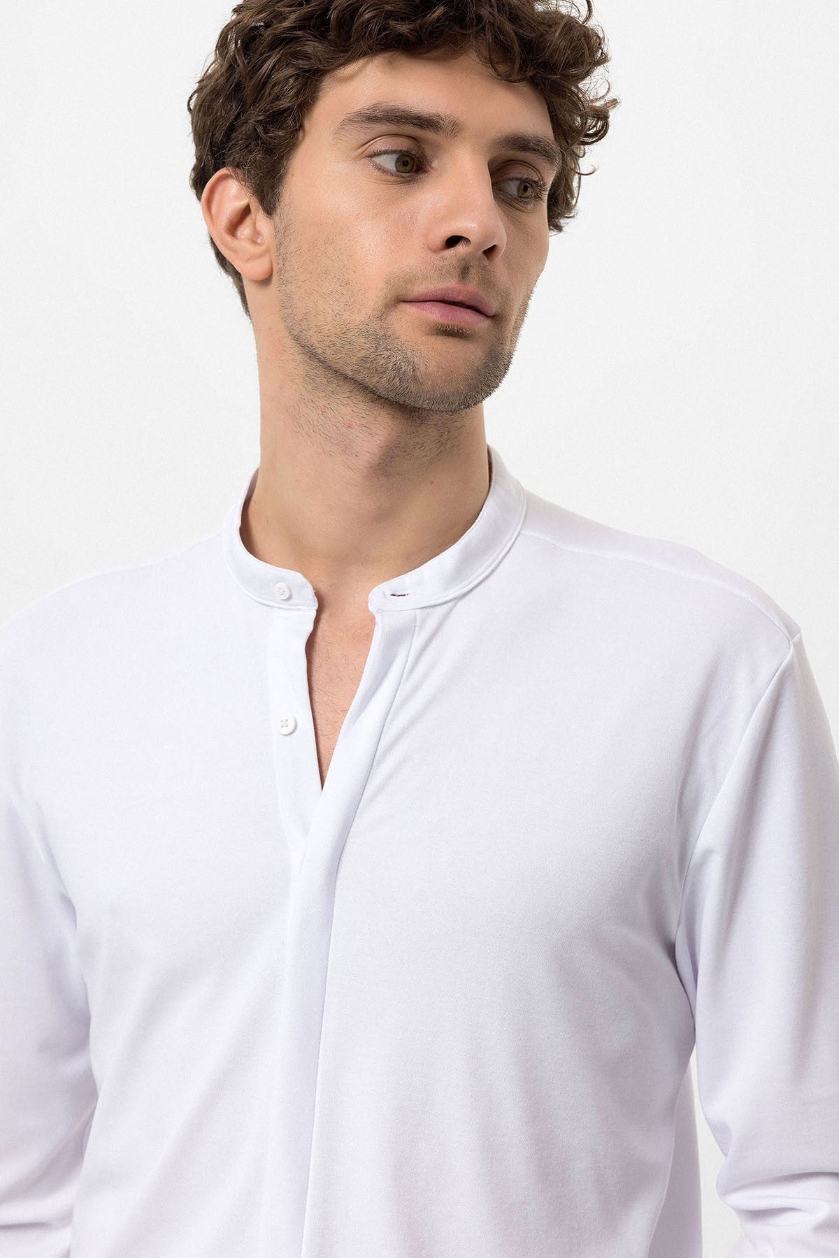 Antioch Men's Judge-Collar Hidden-Button Long-Sleeve Slim-Fit Shirt