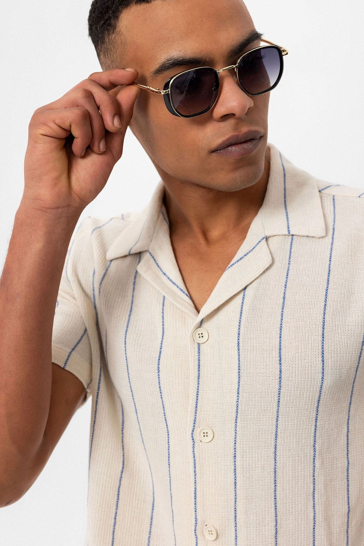 Antioch Striped Apache-Collar Short-Sleeve Linen Shirt