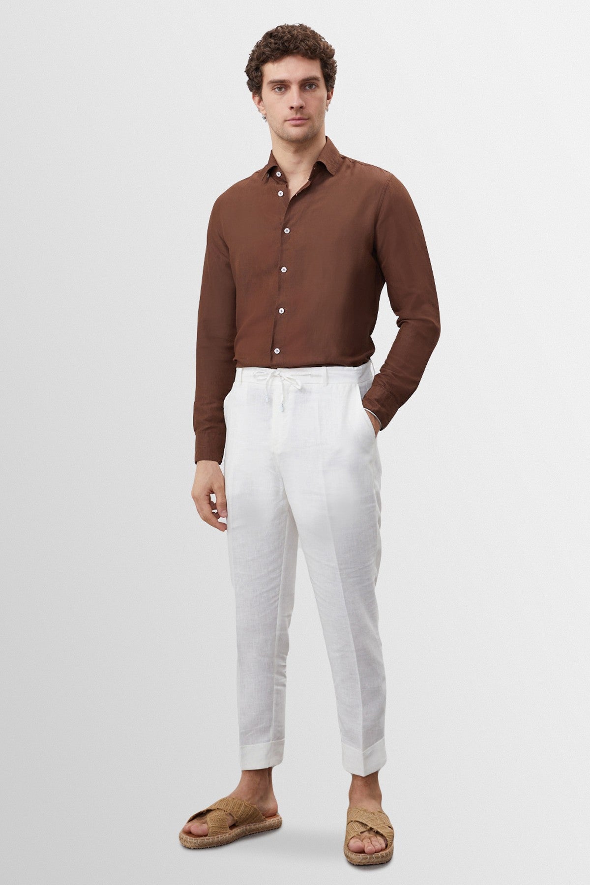 Men's 100% Linen Shirt with an Antioch Collar and Button Detail