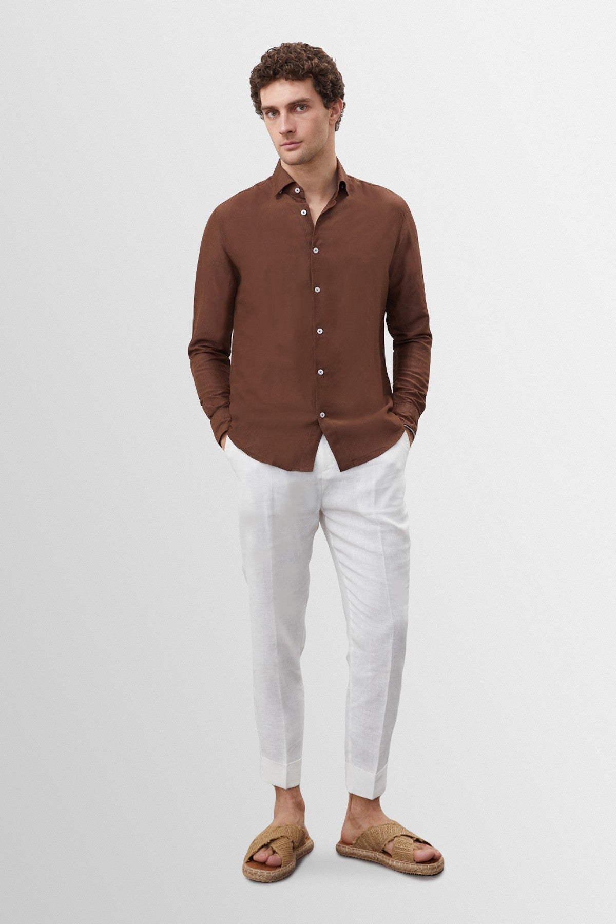 Men's 100% Linen Shirt with an Antioch Collar and Button Detail