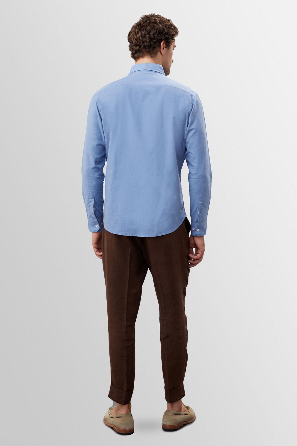 Men's 100% Linen Shirt with an Antioch Collar and Button Detail