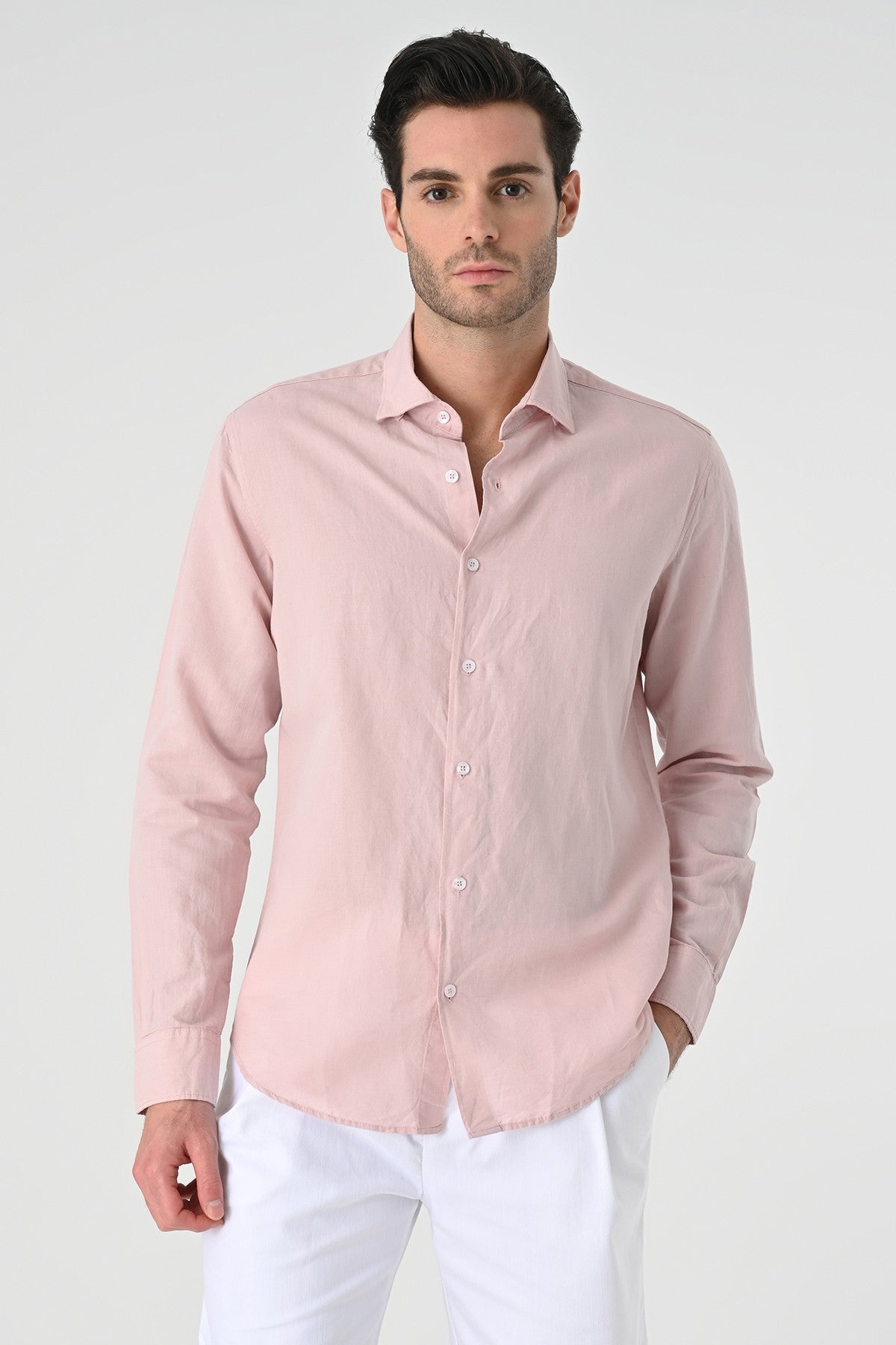 Men's 100% Linen Shirt with an Antioch Collar and Button Detail