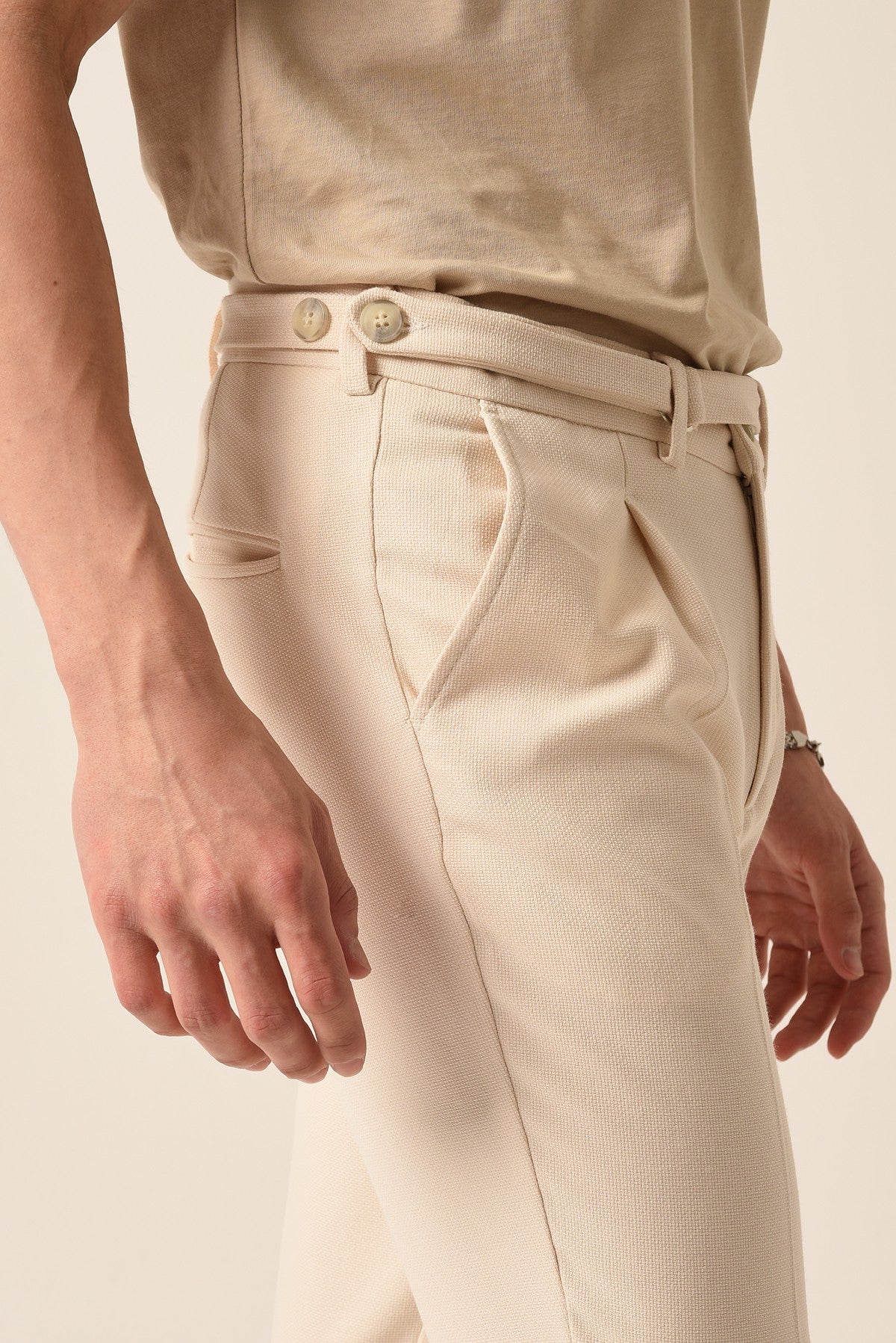 Antioch High-Waisted Pleated Pants
