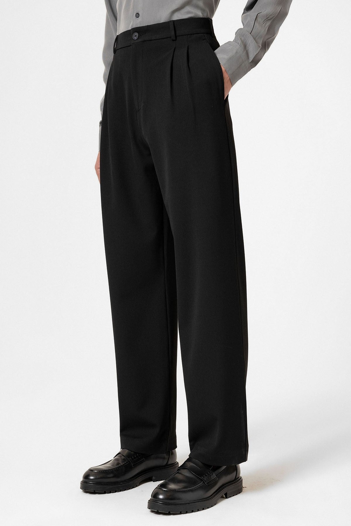 Antioch High-Waisted Pleated Relaxed-Fit Men's Pants