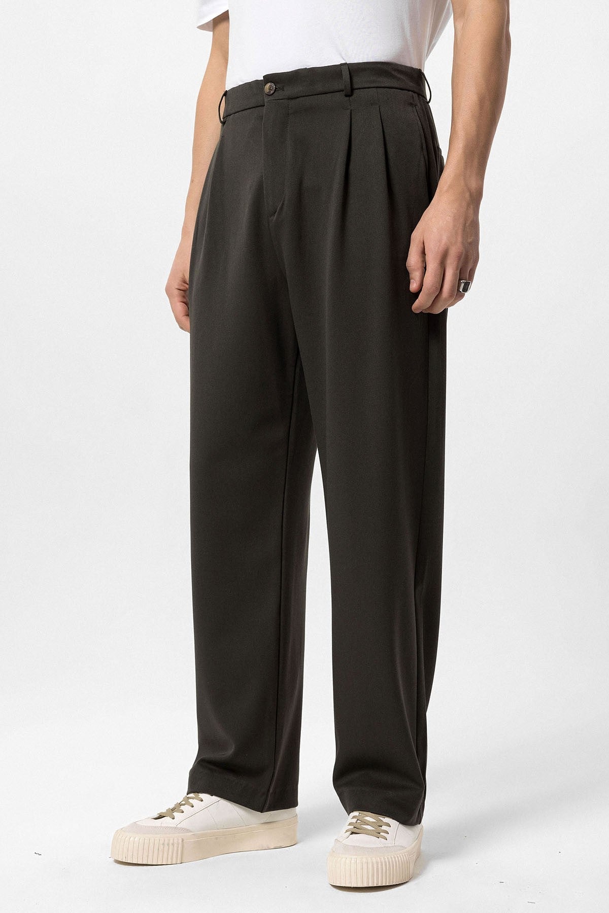 High-Waisted Pleated Relaxed-Fit Men's Pants