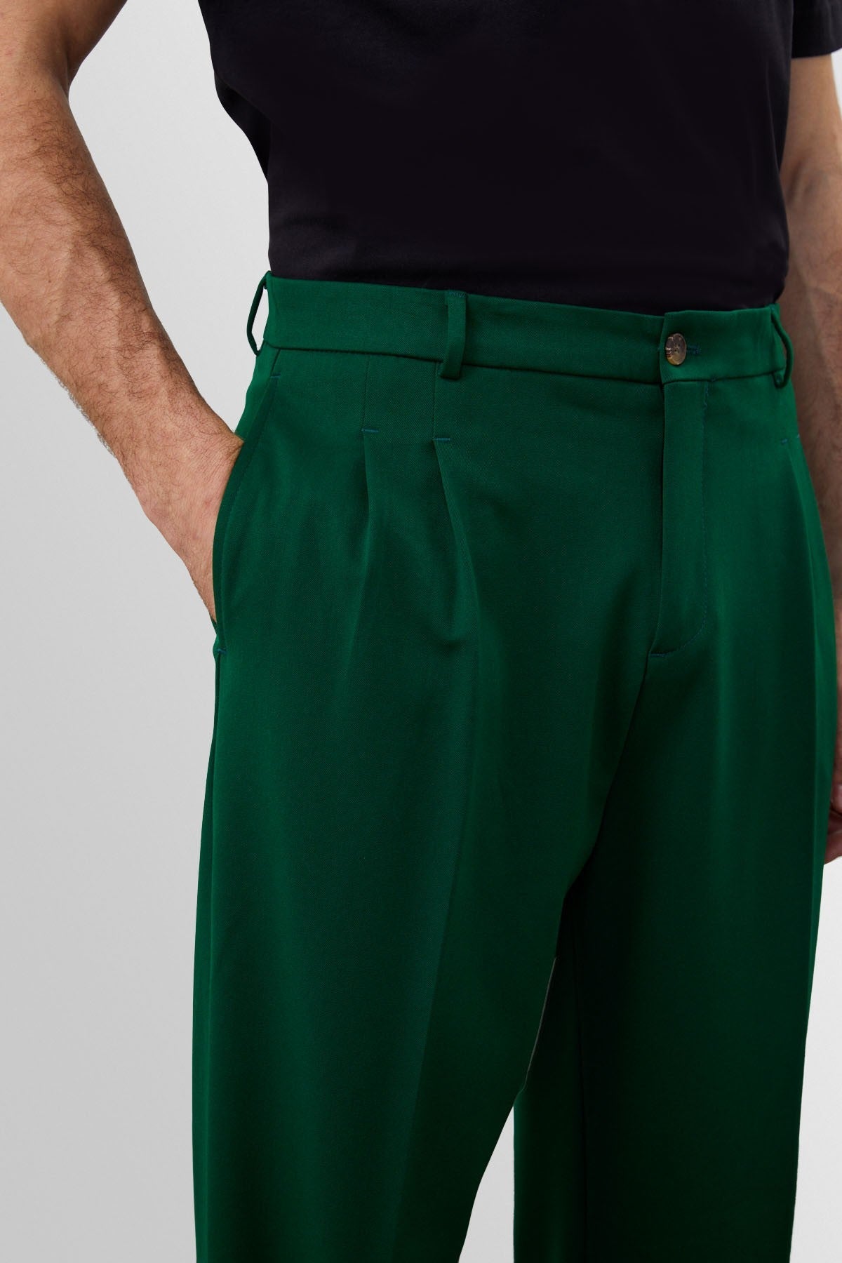 High-Waisted Pleated Relaxed-Fit Men's Pants
