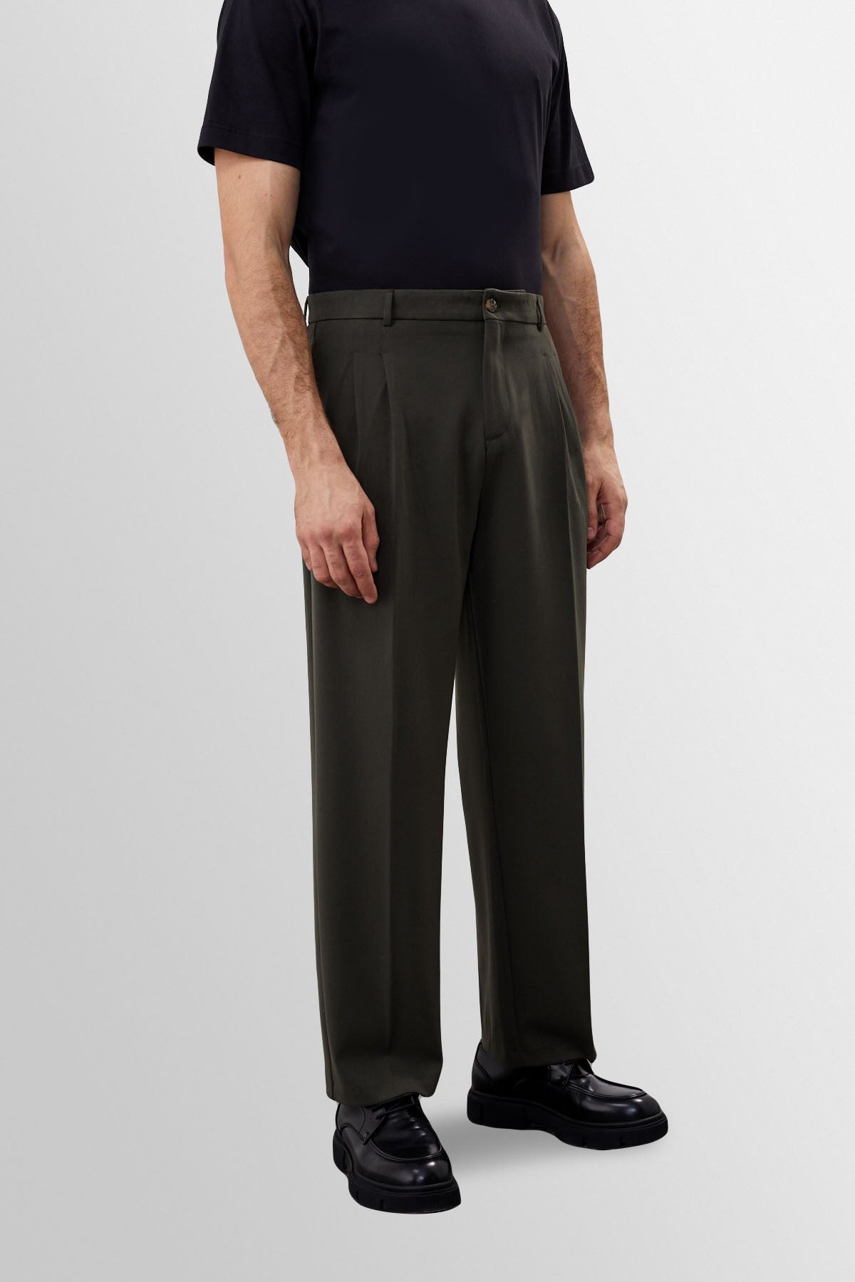High-Waisted Pleated Relaxed-Fit Men's Pants