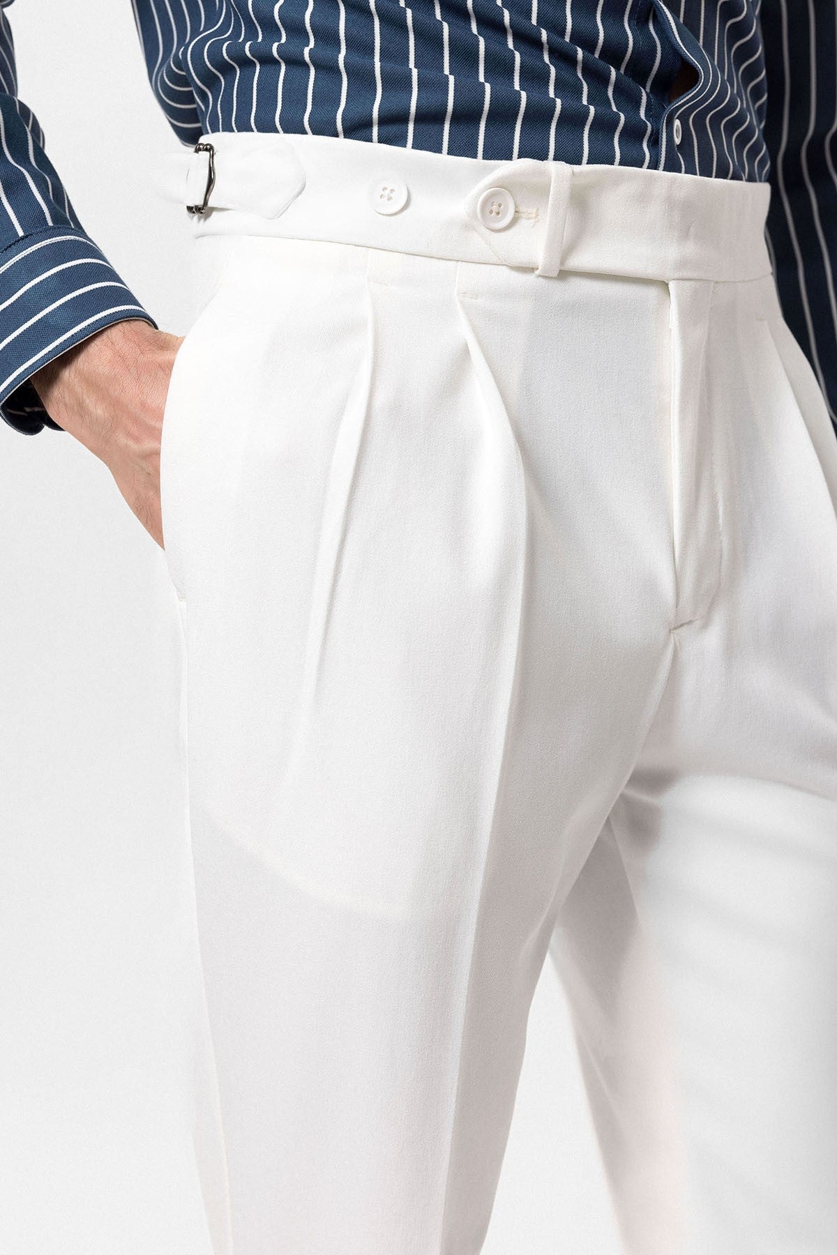 High-Waisted Pleated Carrot-Fit Men's Pants