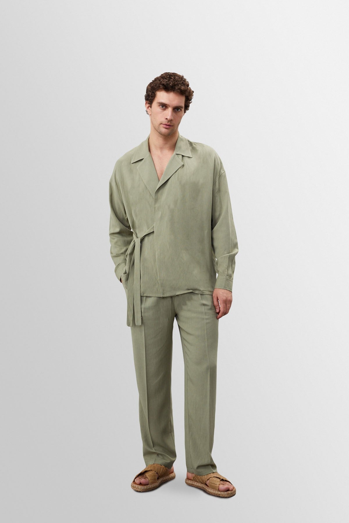 Antioch High-Waisted Pleated Linen-Blend Men's Pants