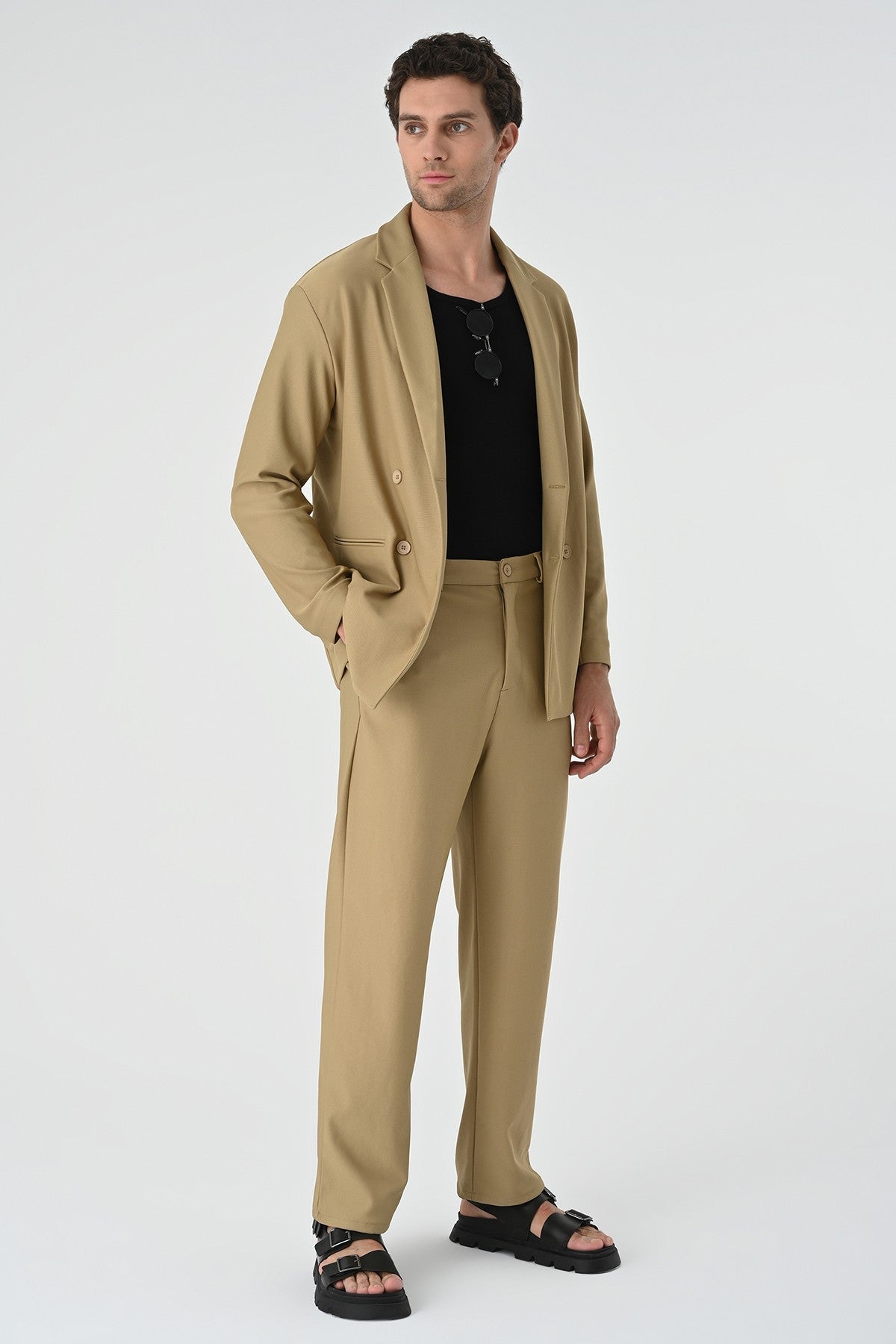 Relaxed-Fit Double-Breasted Men's Suit