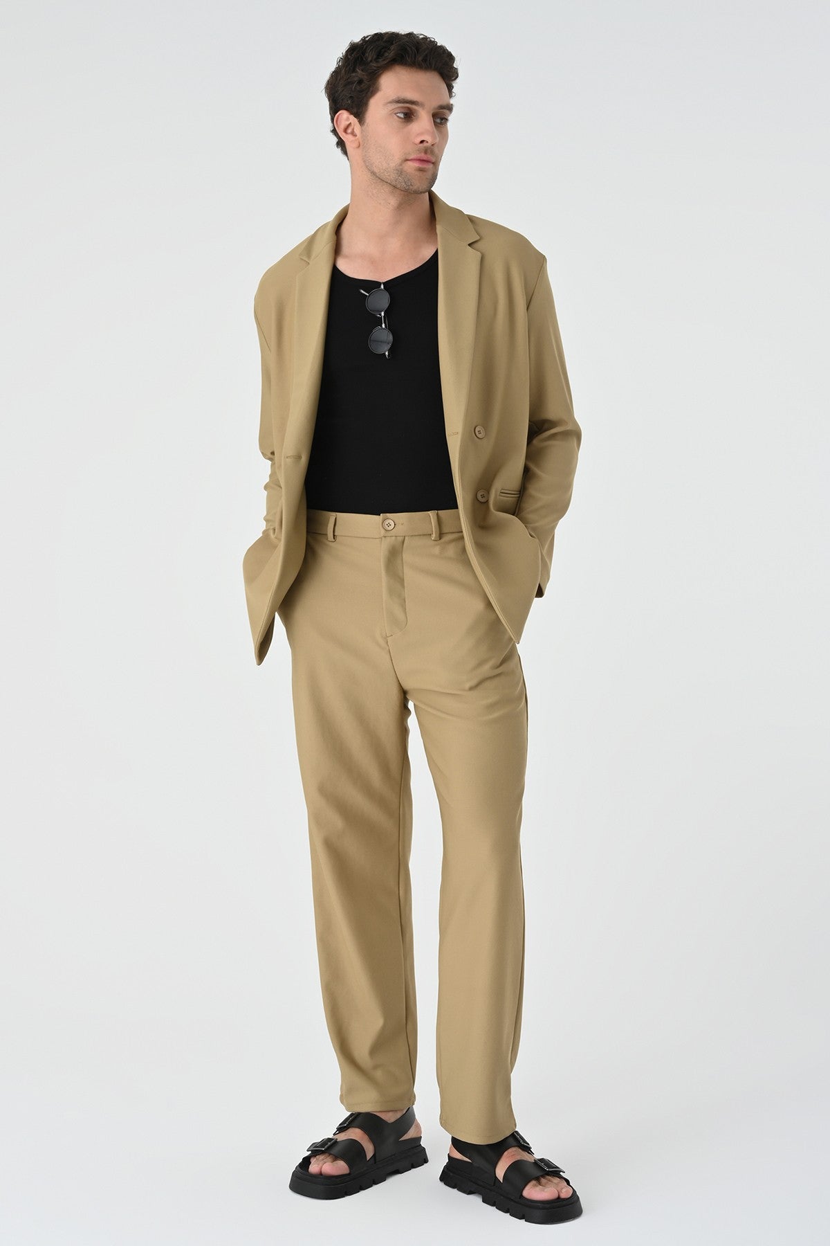 Relaxed-Fit Double-Breasted Men's Suit