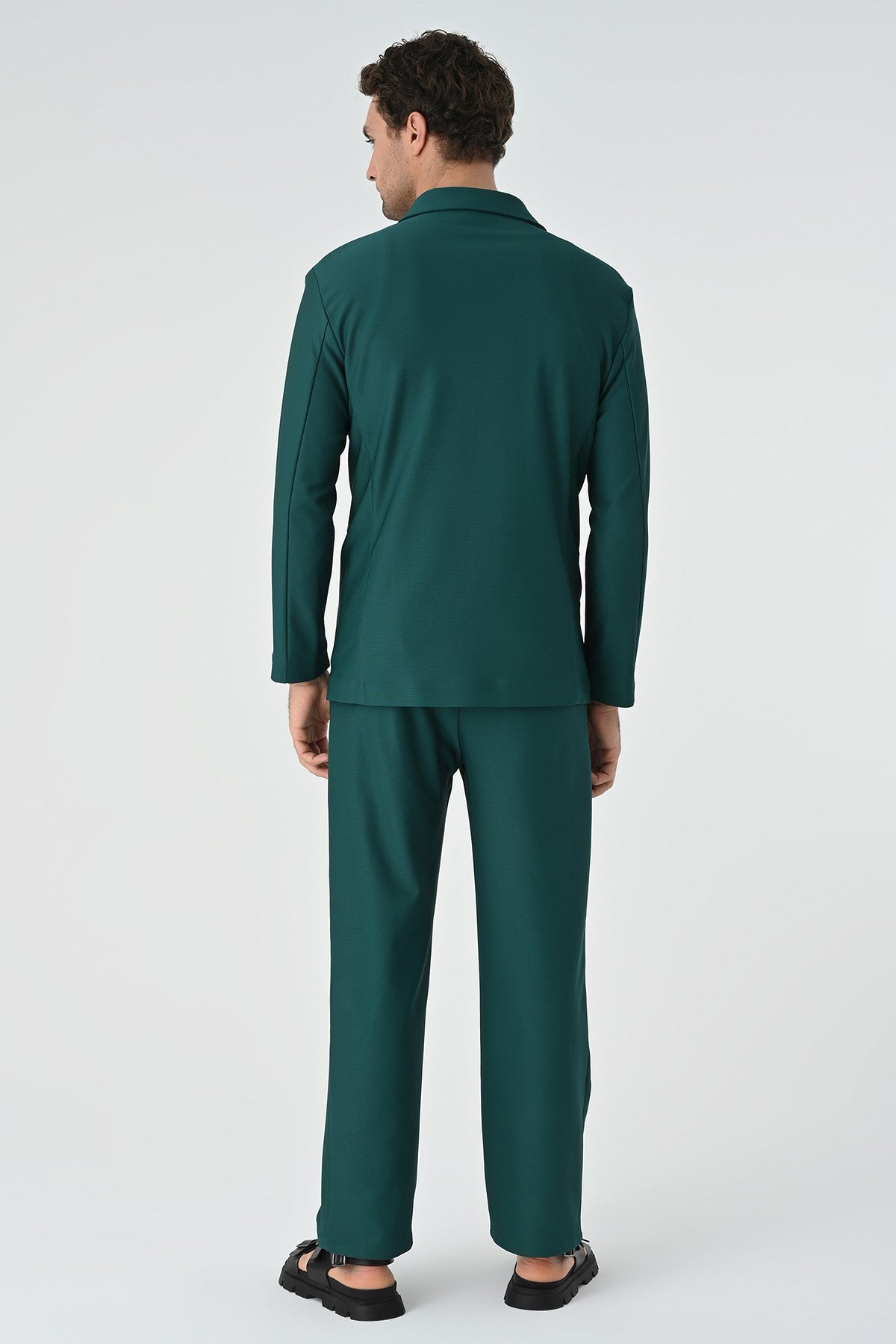 Relaxed-Fit Double-Breasted Men's Suit