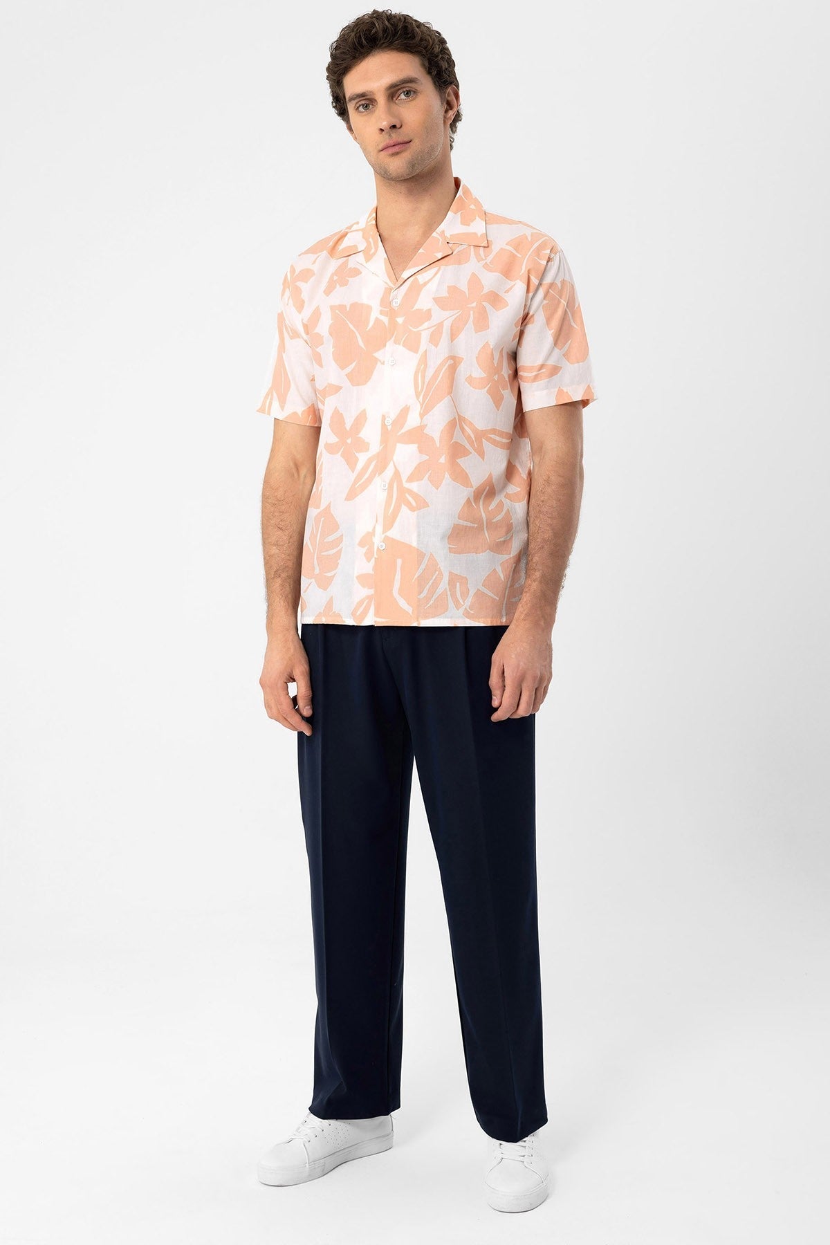 Antioch Floral-Print Crew-Neck Men's Shirt
