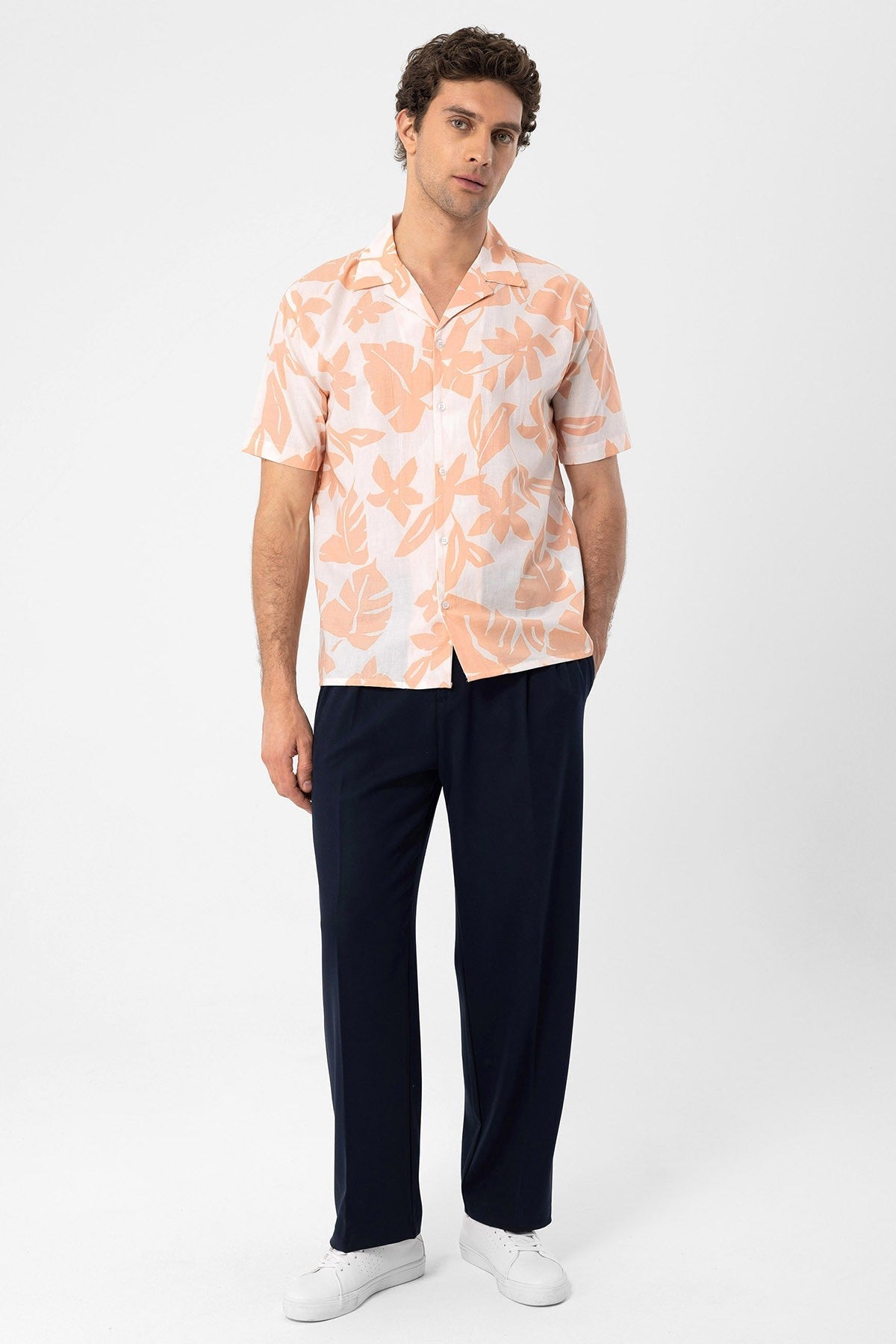 Antioch Floral-Print Crew-Neck Men's Shirt