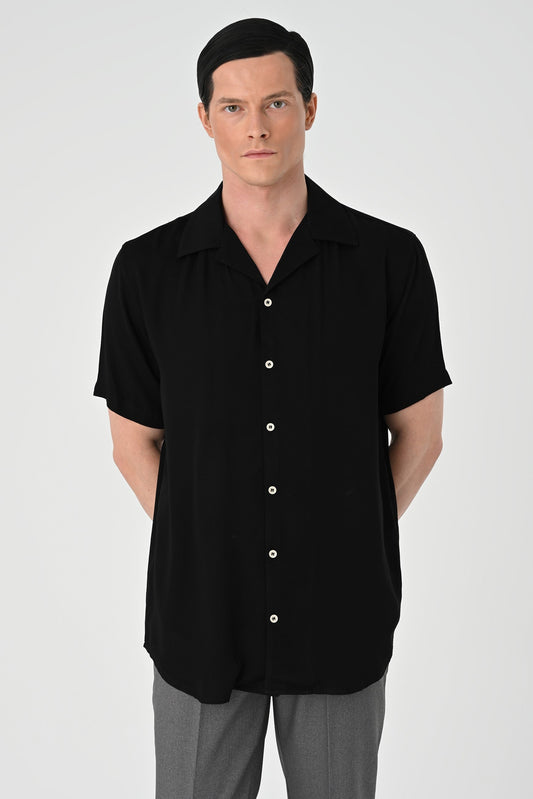 Antioch Oversized Short-Sleeve Men's Shirt with Apache Collar