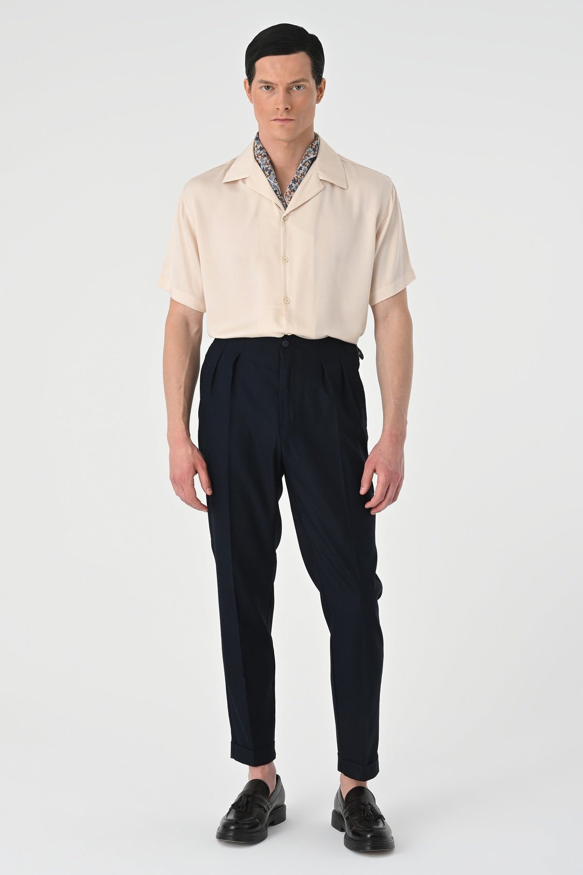 Antioch Oversized Short-Sleeve Men's Shirt with Apache Collar