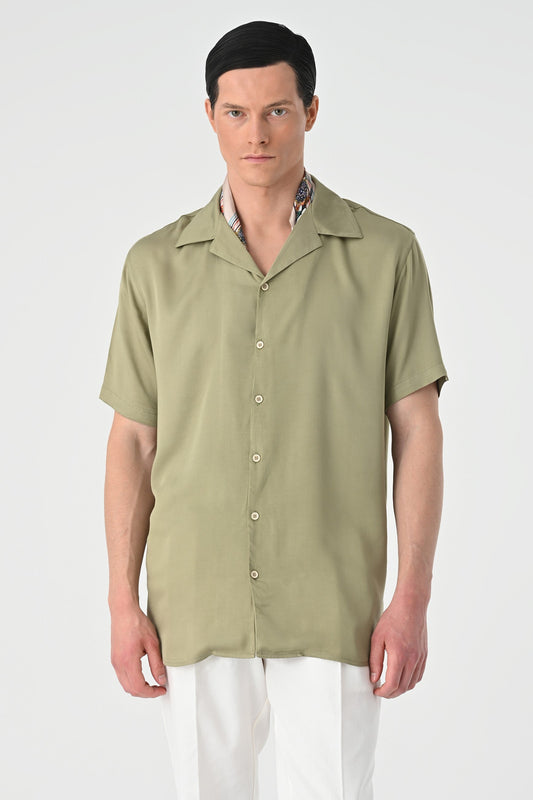 Antioch Oversized Short-Sleeve Men's Shirt with Apache Collar