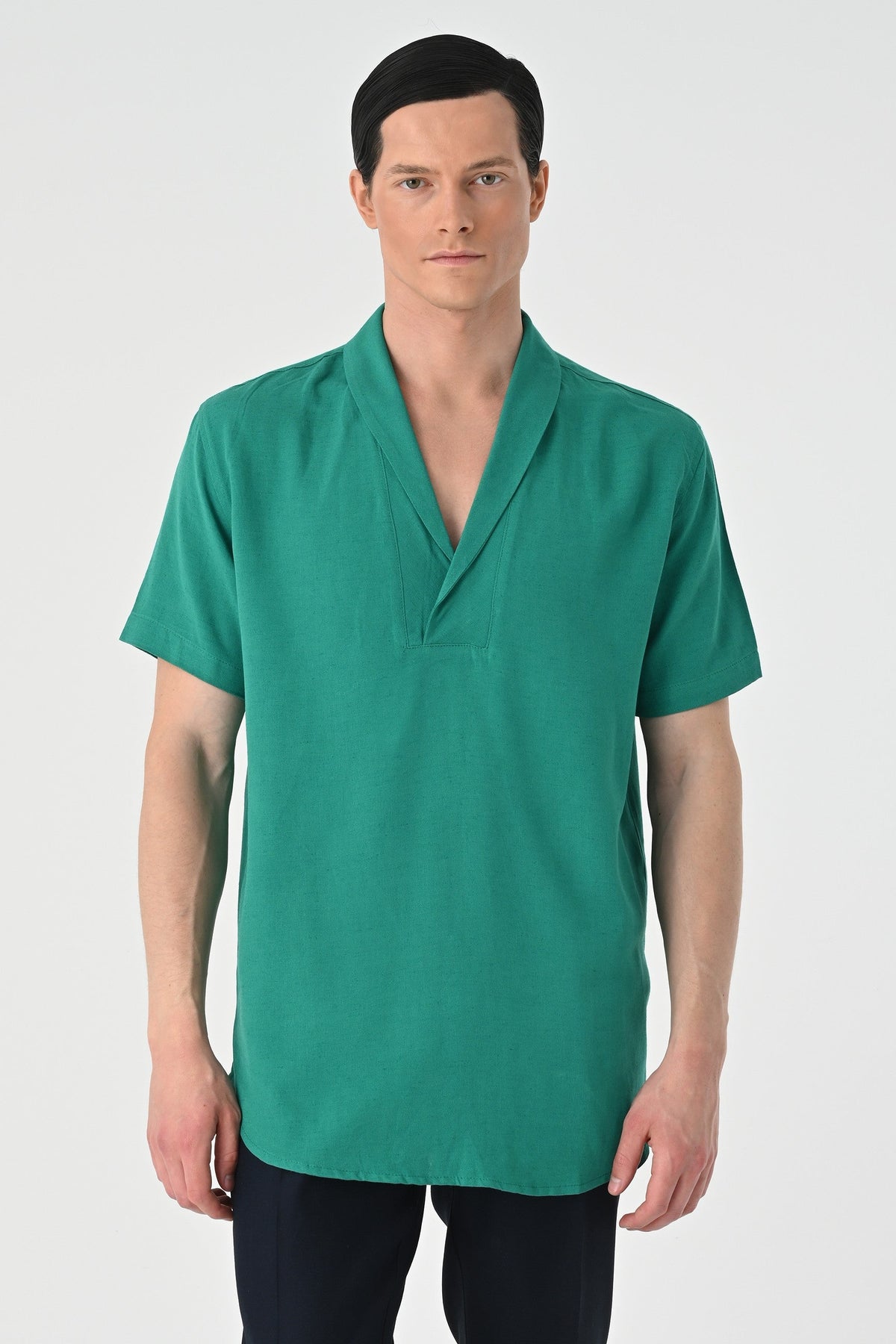 Antioch Relax Fit Short-Sleeved Men's Shirt with a Shawl Collar