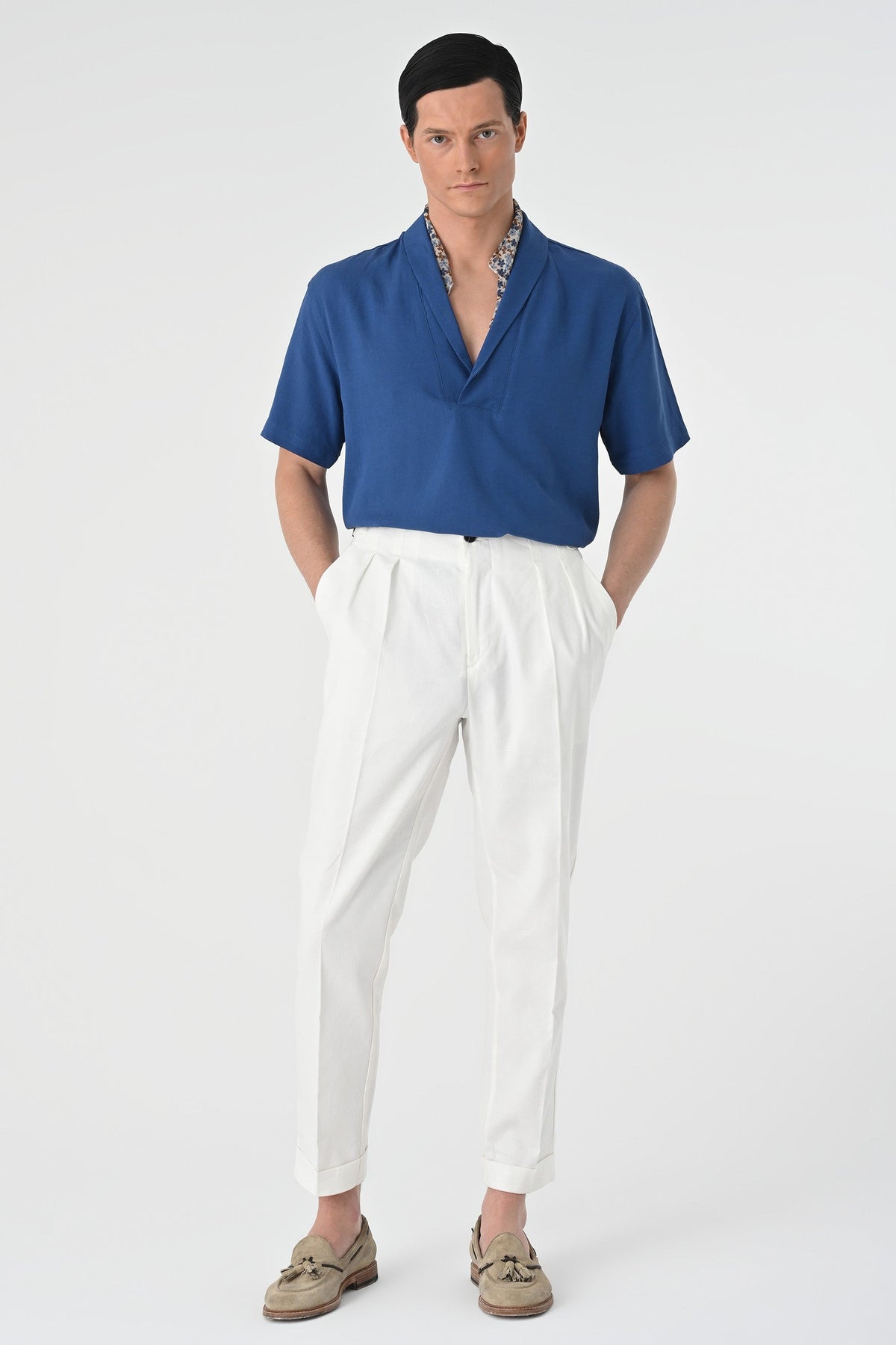 Antioch Relax Fit Short-Sleeved Men's Shirt with a Shawl Collar