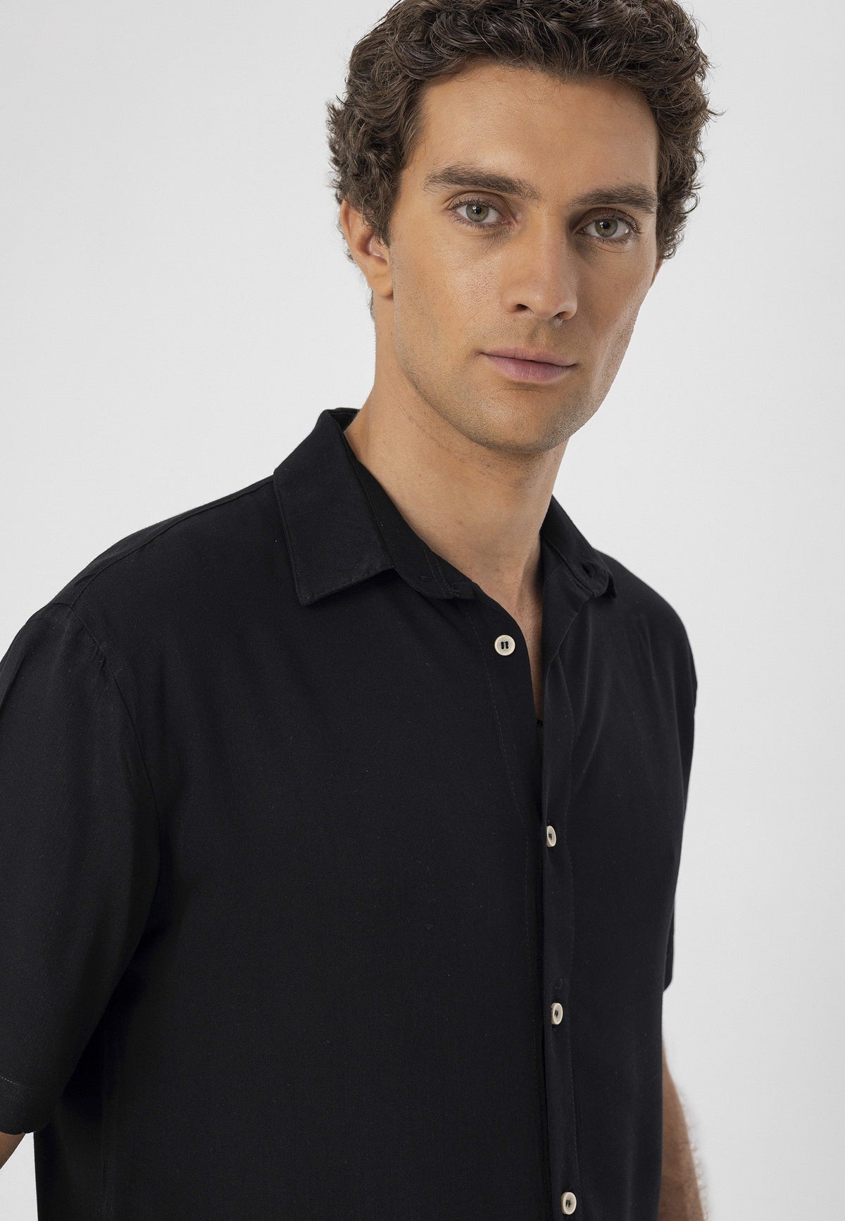 Antioch Short-Sleeve Regular-Fit Men's Shirt