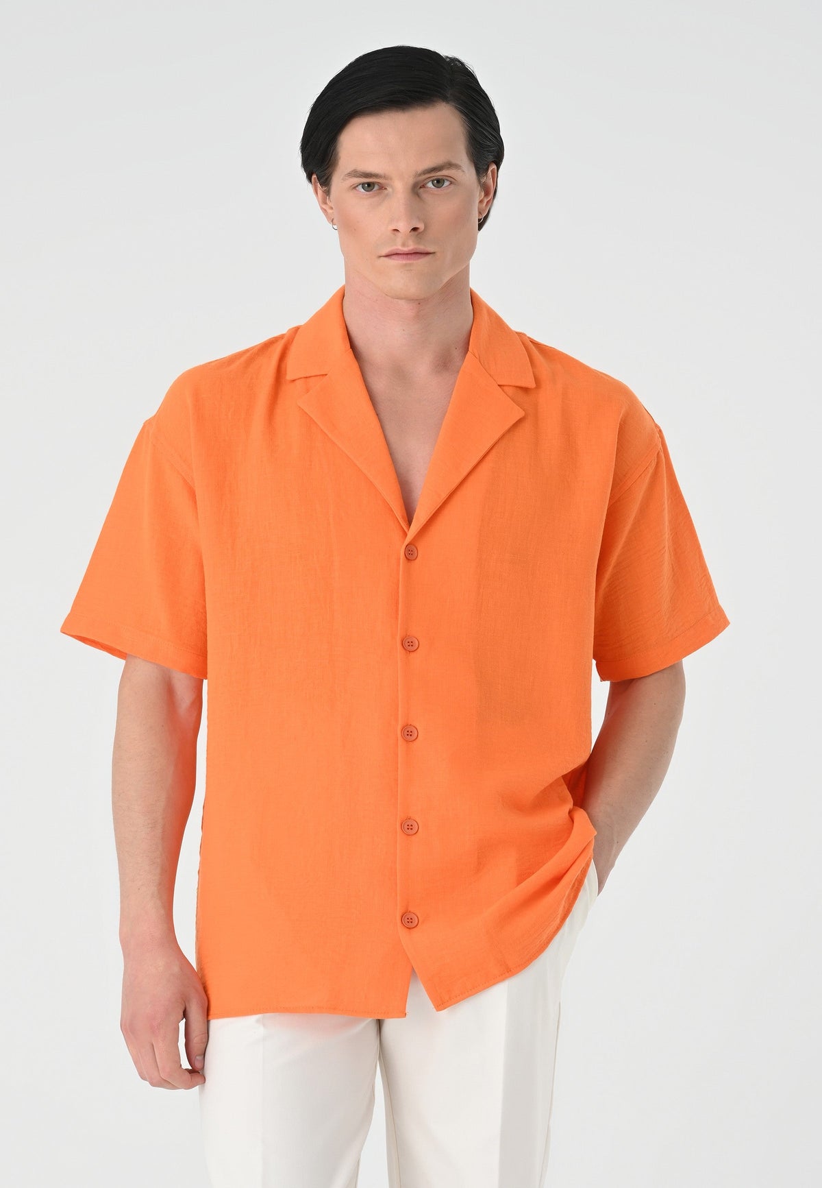 Antioch Oversized Short-Sleeve Men's Shirt with Apache Collar