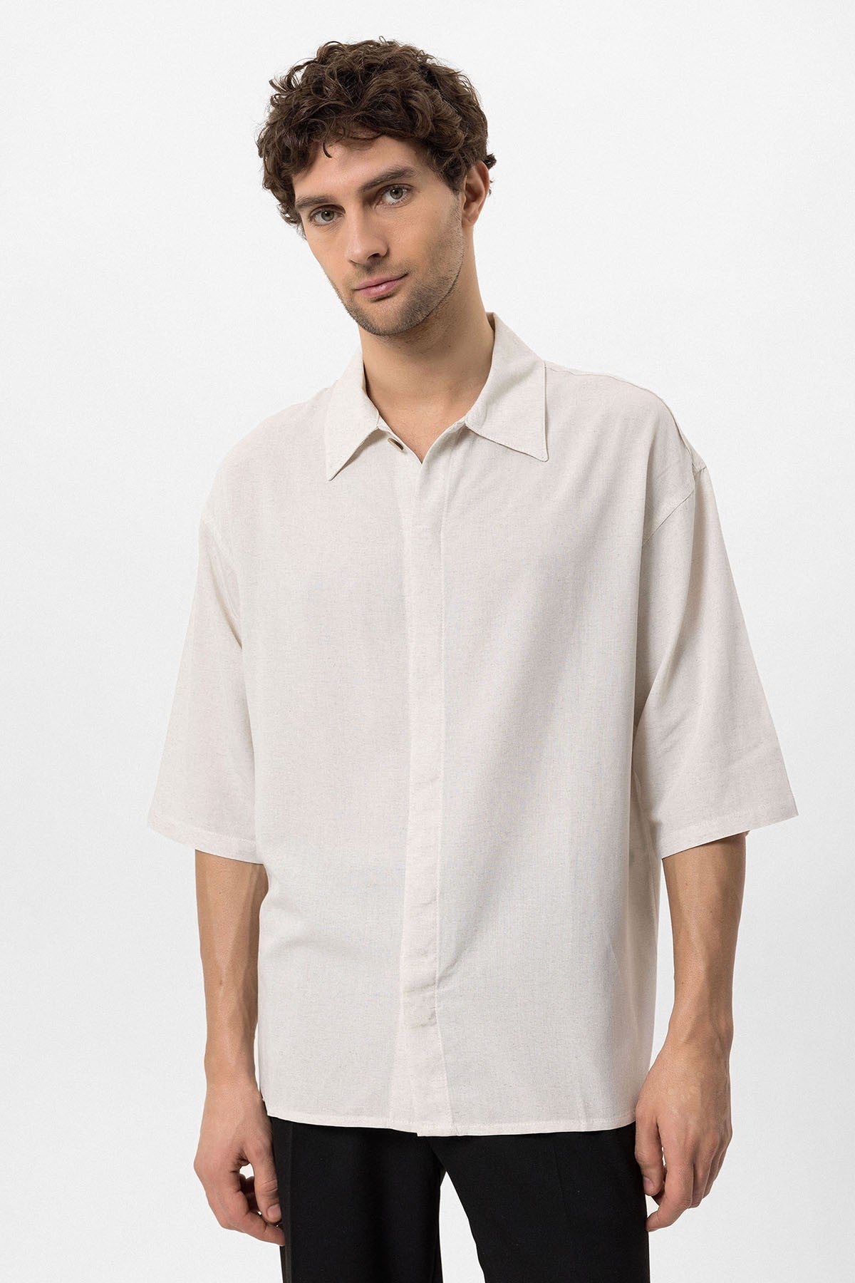 Antioch Fakir Sleeve Hidden-Button Closure Oversized Men's Shirt