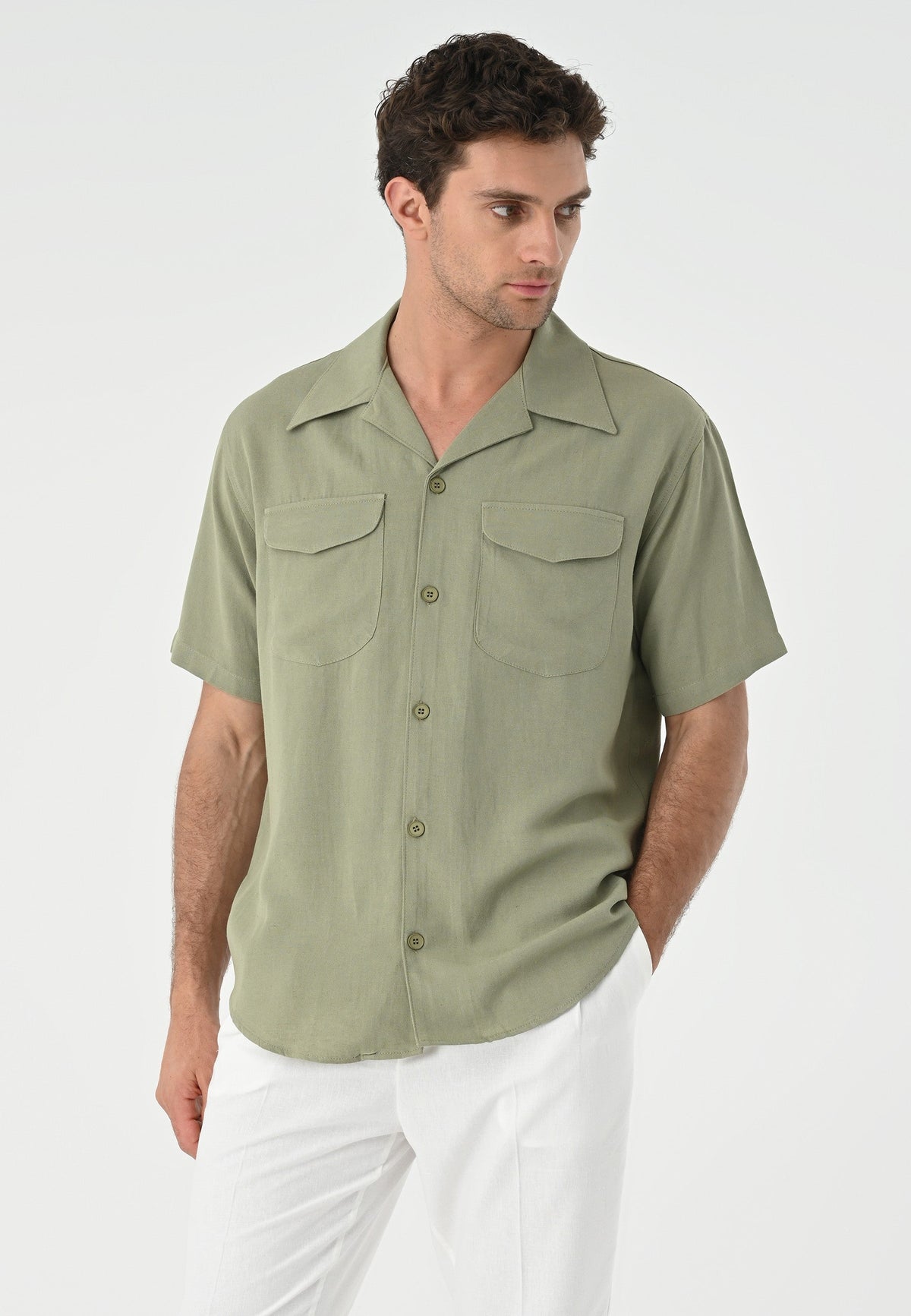 Antioch Men's Shirt with Apache Collar and Pocket Details