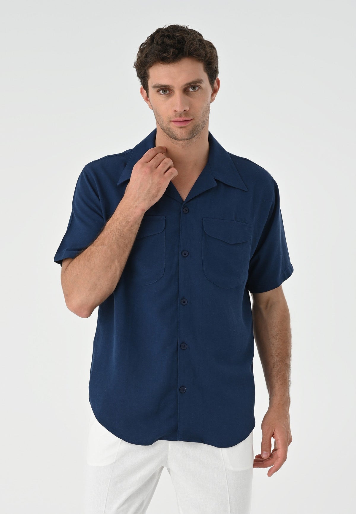 Antioch Men's Shirt with Apache Collar and Pocket Details