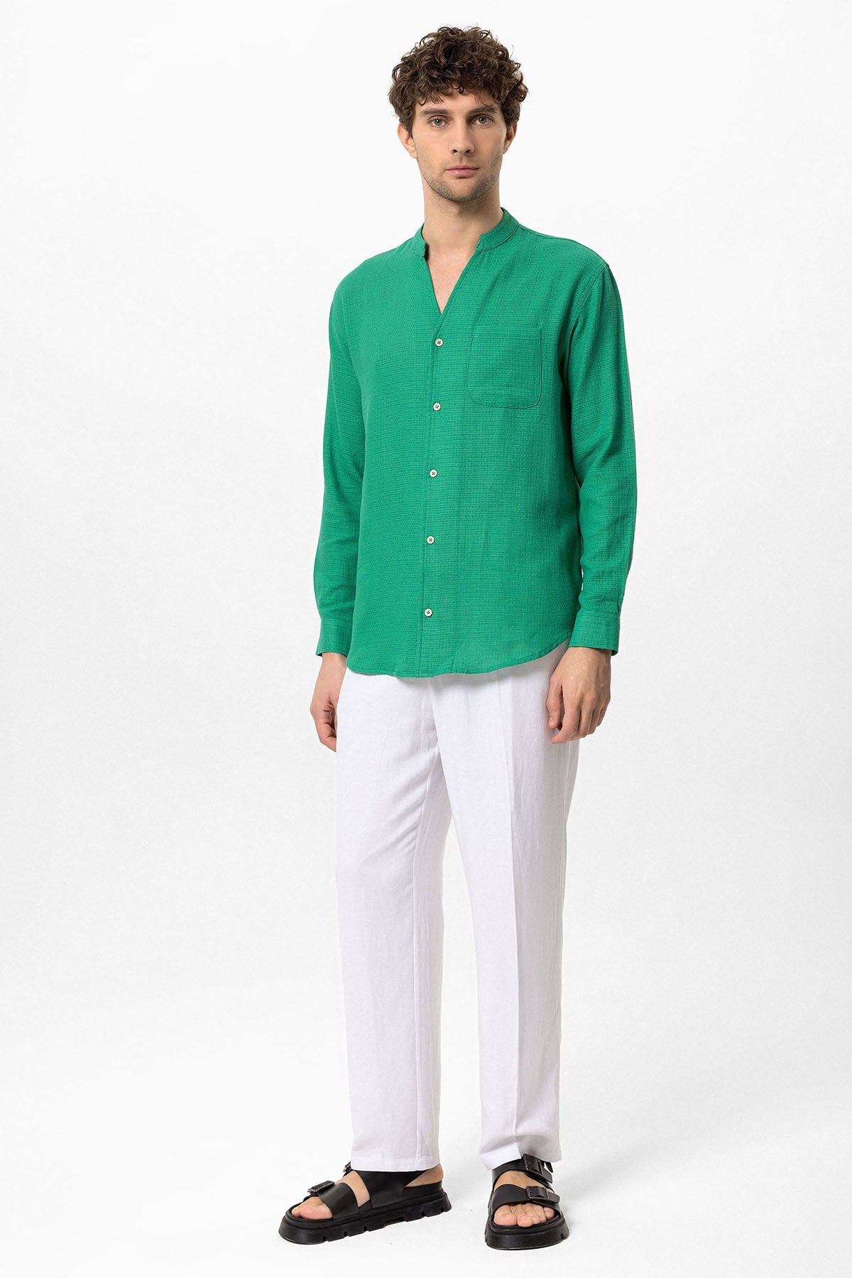 Antioch Crew-Neck Knitted Textured Men's Shirt