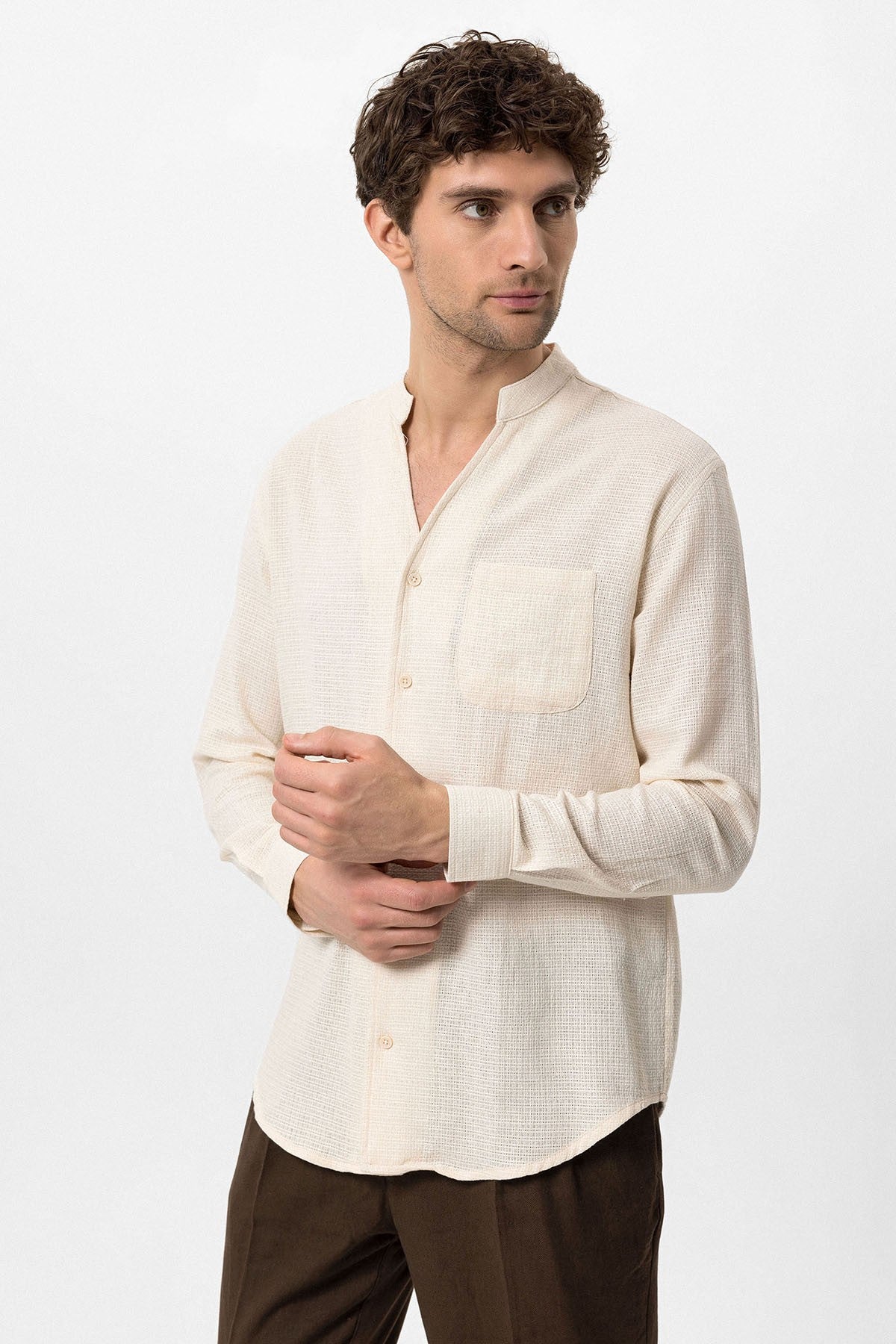 Antioch Crew-Neck Knitted Textured Men's Shirt