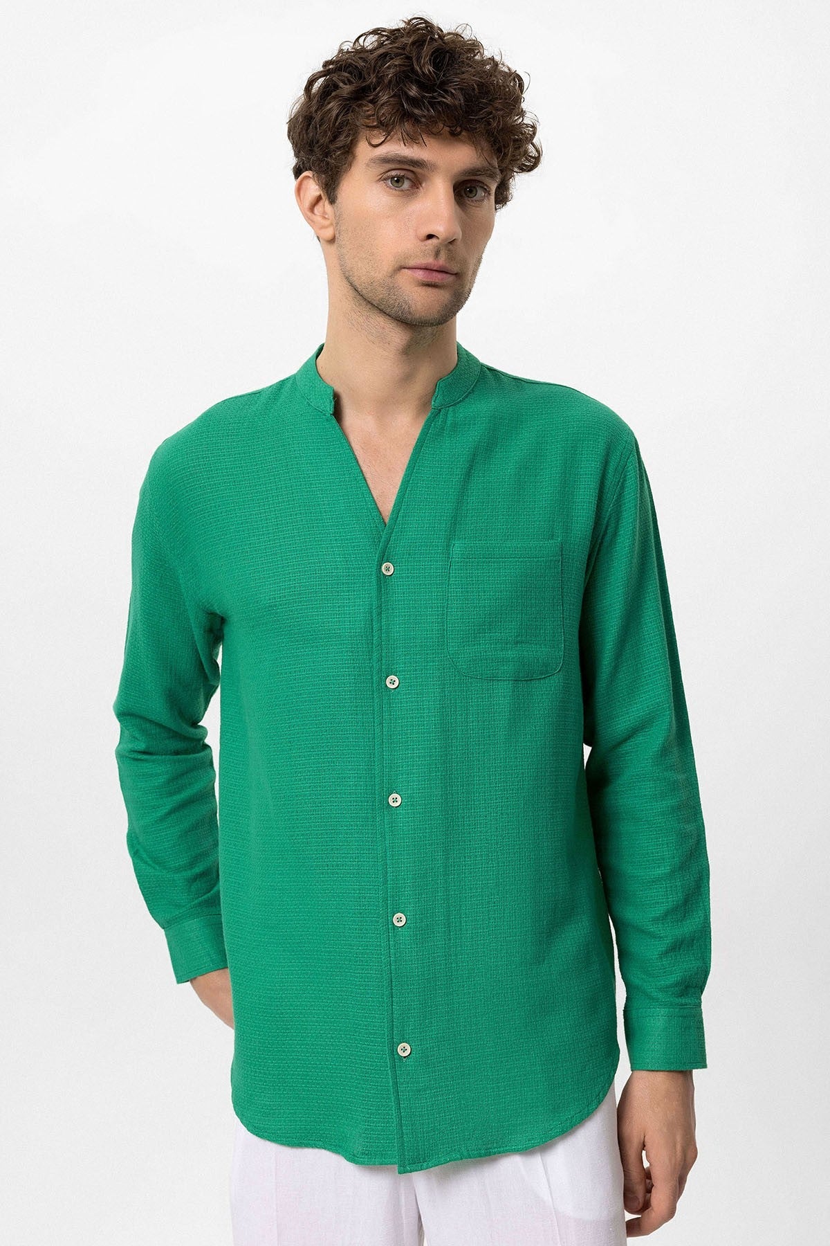 Antioch Crew-Neck Knitted Textured Men's Shirt