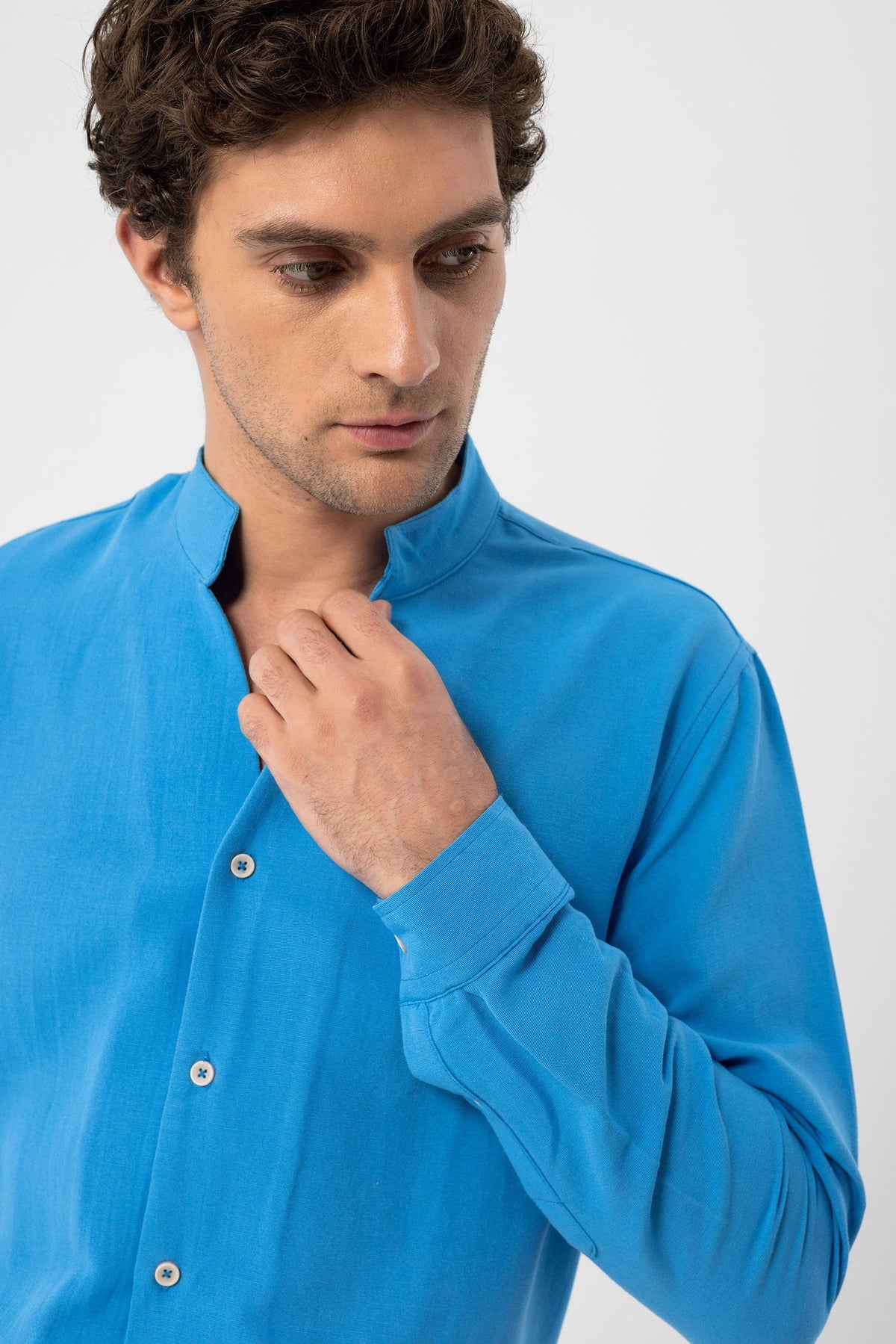 Antioch Collared Long-Sleeved Men's Shirt