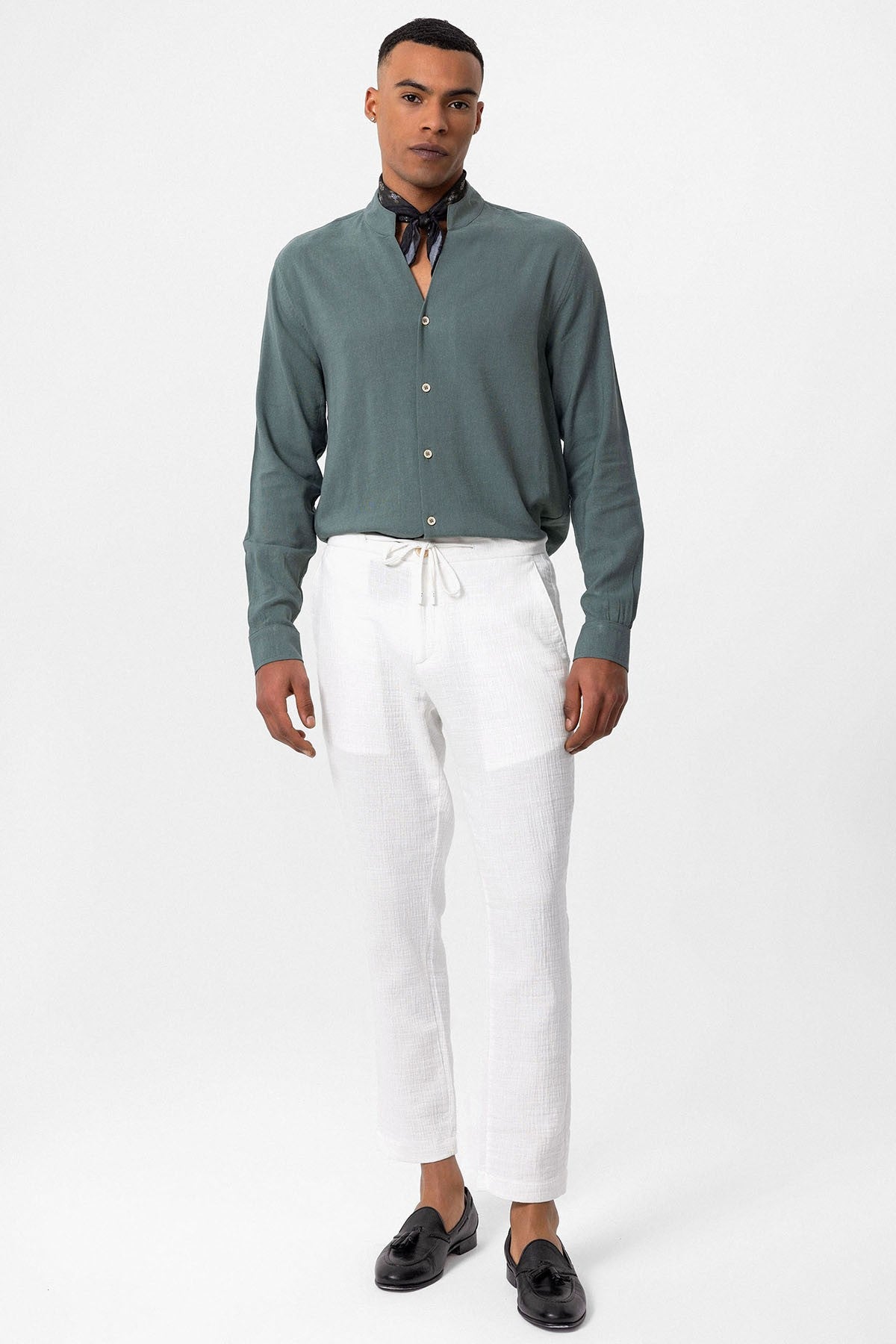 Antioch Collared Long-Sleeved Men's Shirt